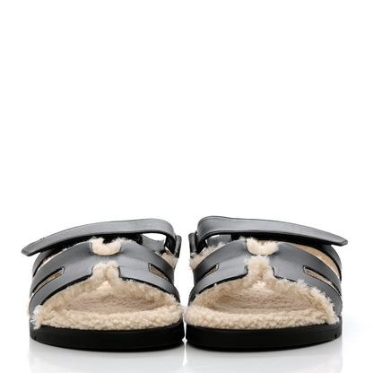 Hermes Veau Indios Woolskin Mens Chypre Sandals 38 Black Ecru 2 of 10