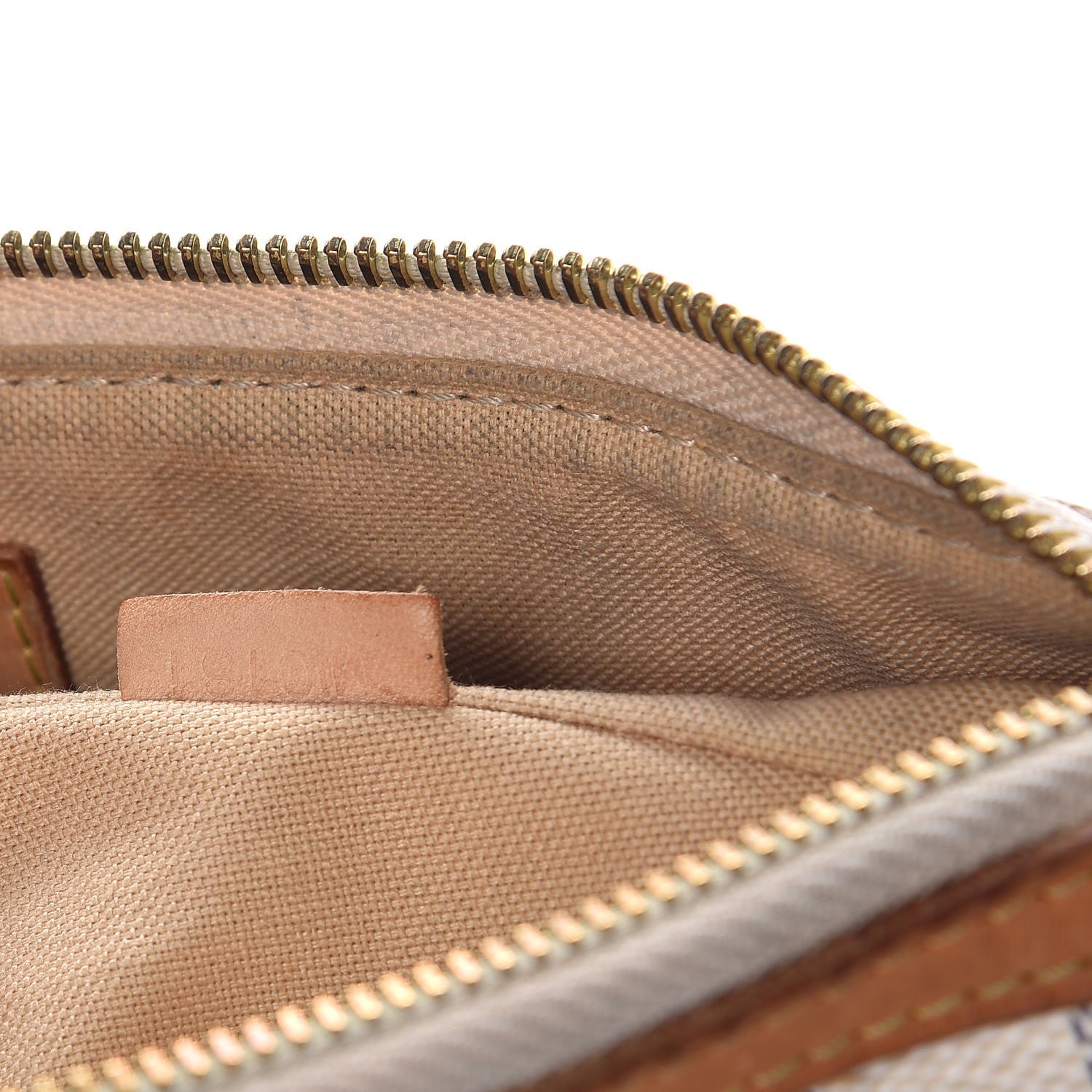 Louis Vuitton Damier Azur Siracusa PM 7 of 9