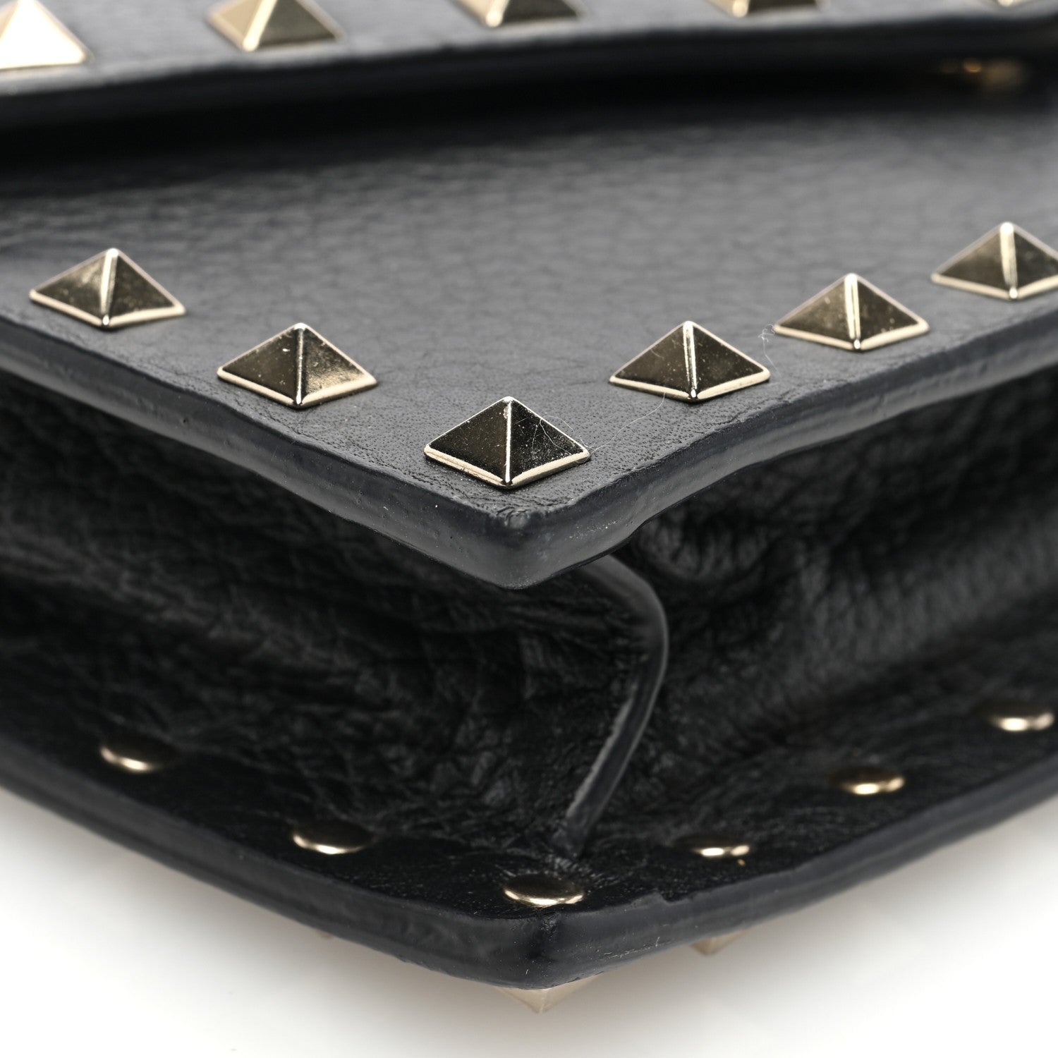 Valentino Garavani Pebbled Calfskin Rockstud Envelope Wallet on Chain Black 8 of 9