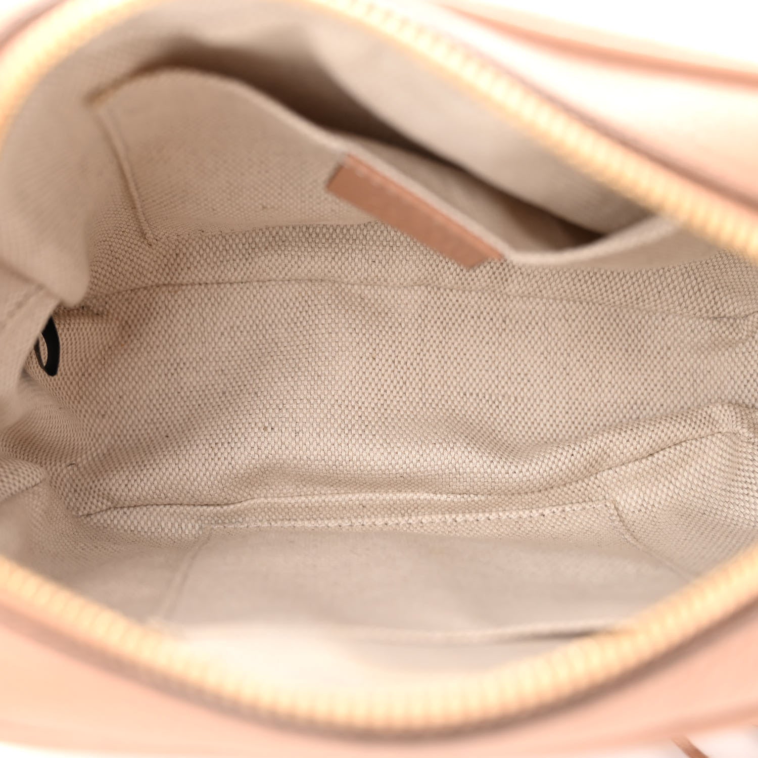 Gucci Pebbled Calfskin Small Soho Disco Bag Camelia 5 of 10