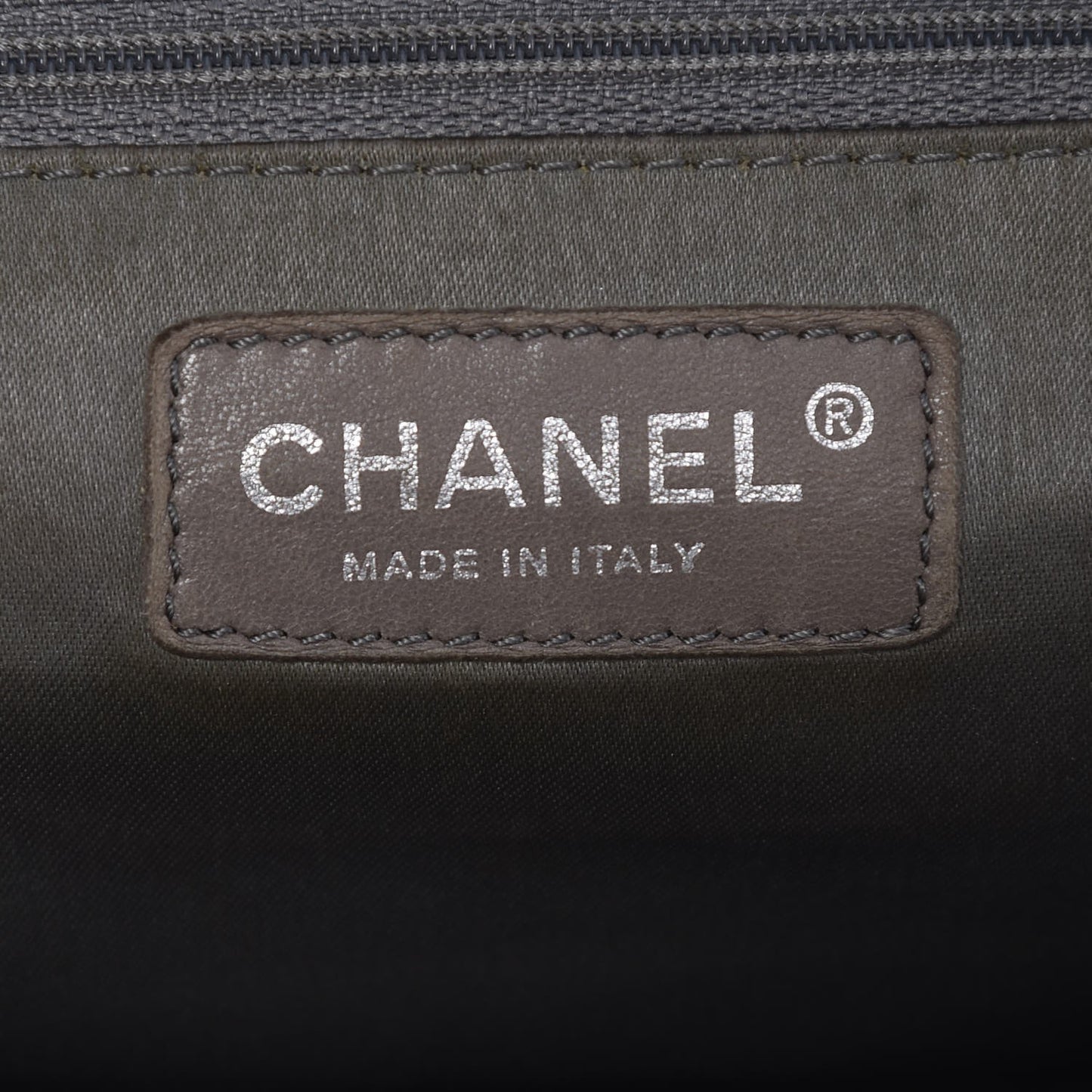 Glazed Caviar Pocket In The City Tote Brown
