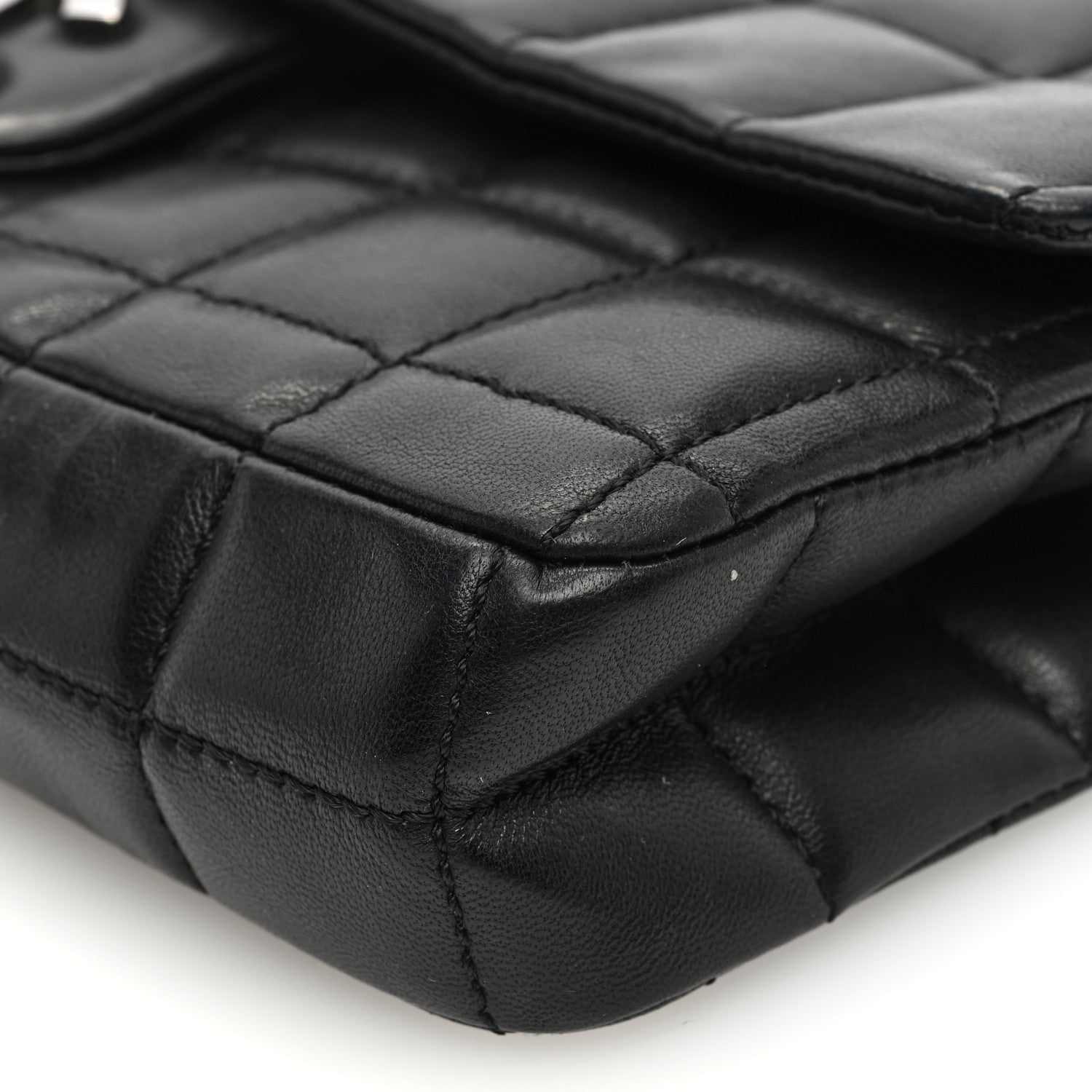 Chanel Lambskin East West Chocolate Bar Chain Flap Black 10 of 10