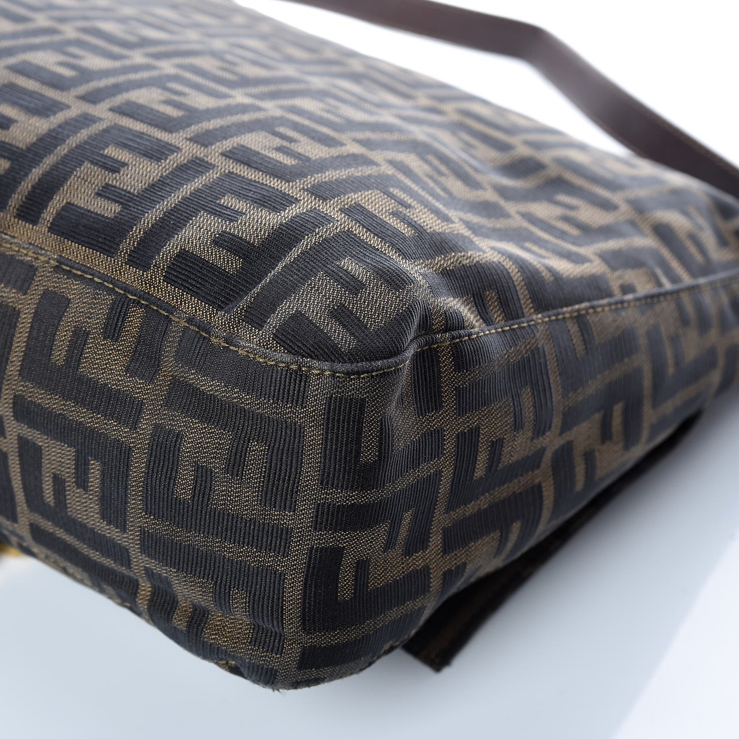 Fendi Zucca Shoulder Bag Tobacco 11 of 21