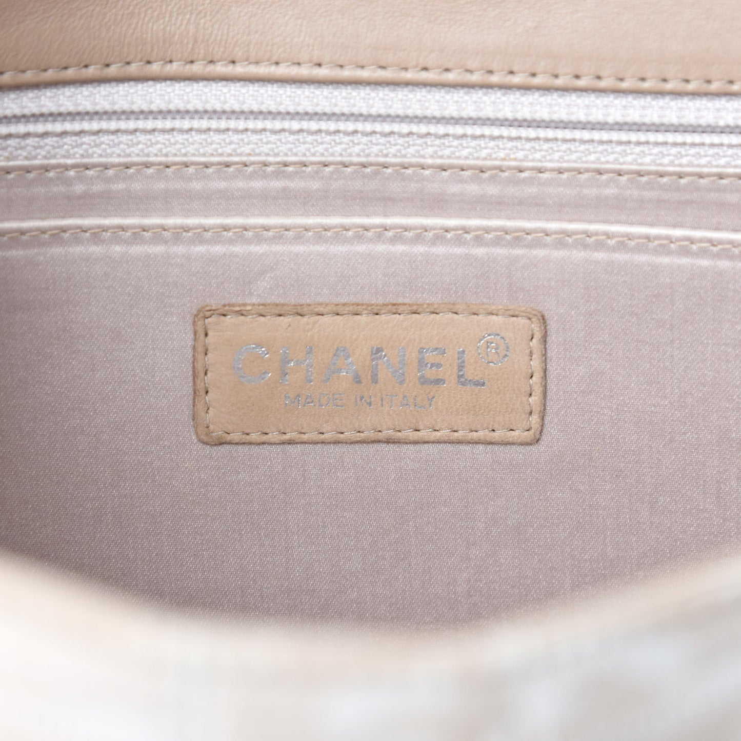 Nylon Medium Travel Flap Light Beige