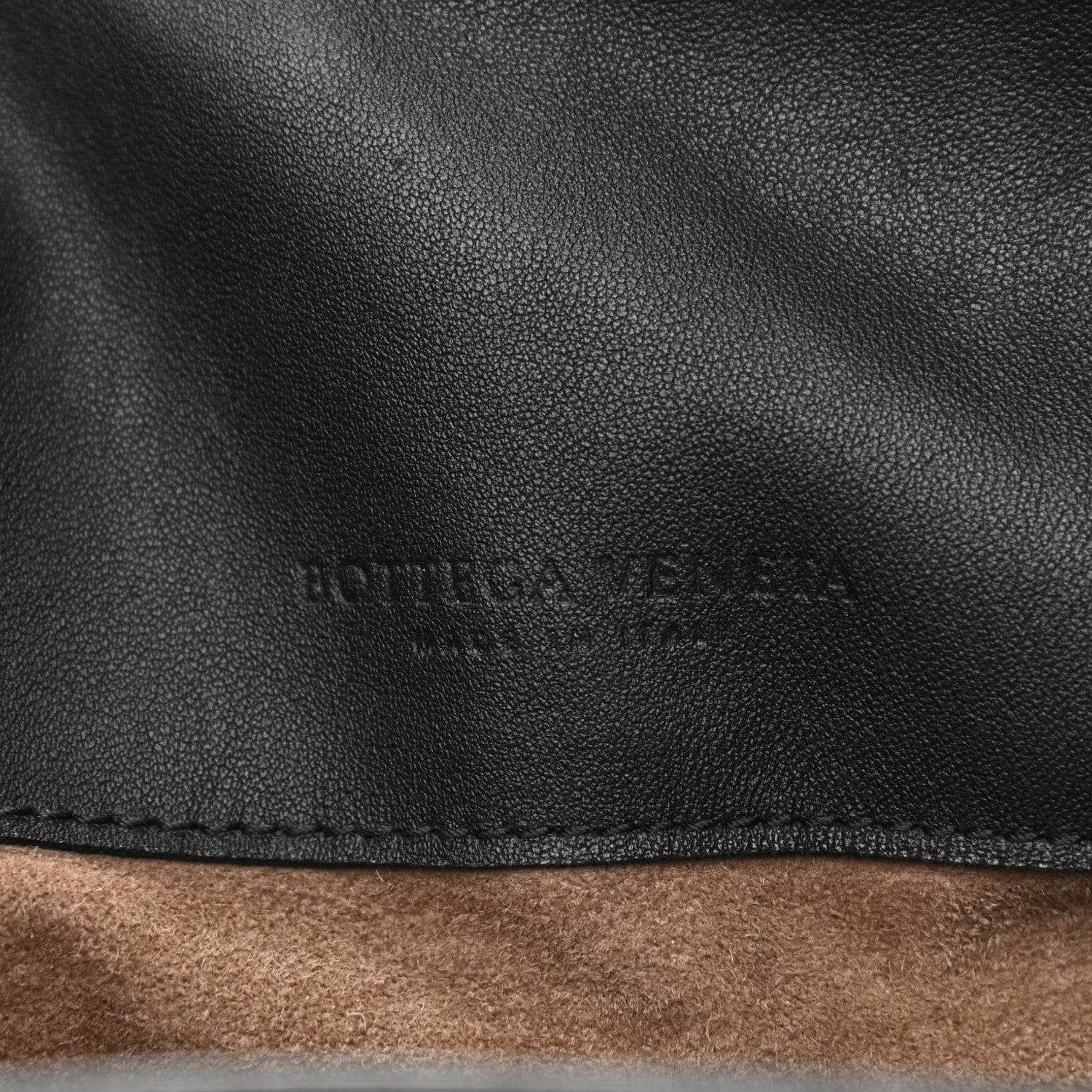 Bottega Veneta Nappa Intrecciato Medium Loop Black 6 of 12