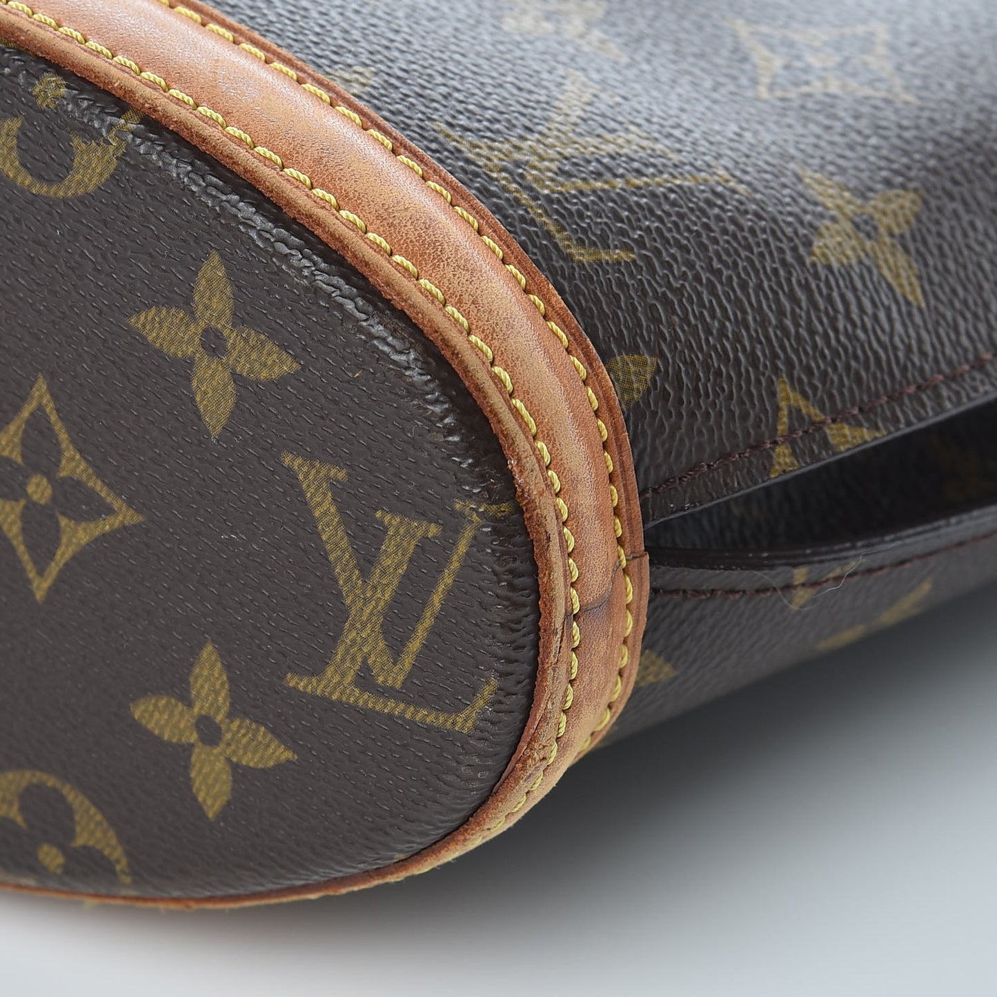 Monogram Babylone