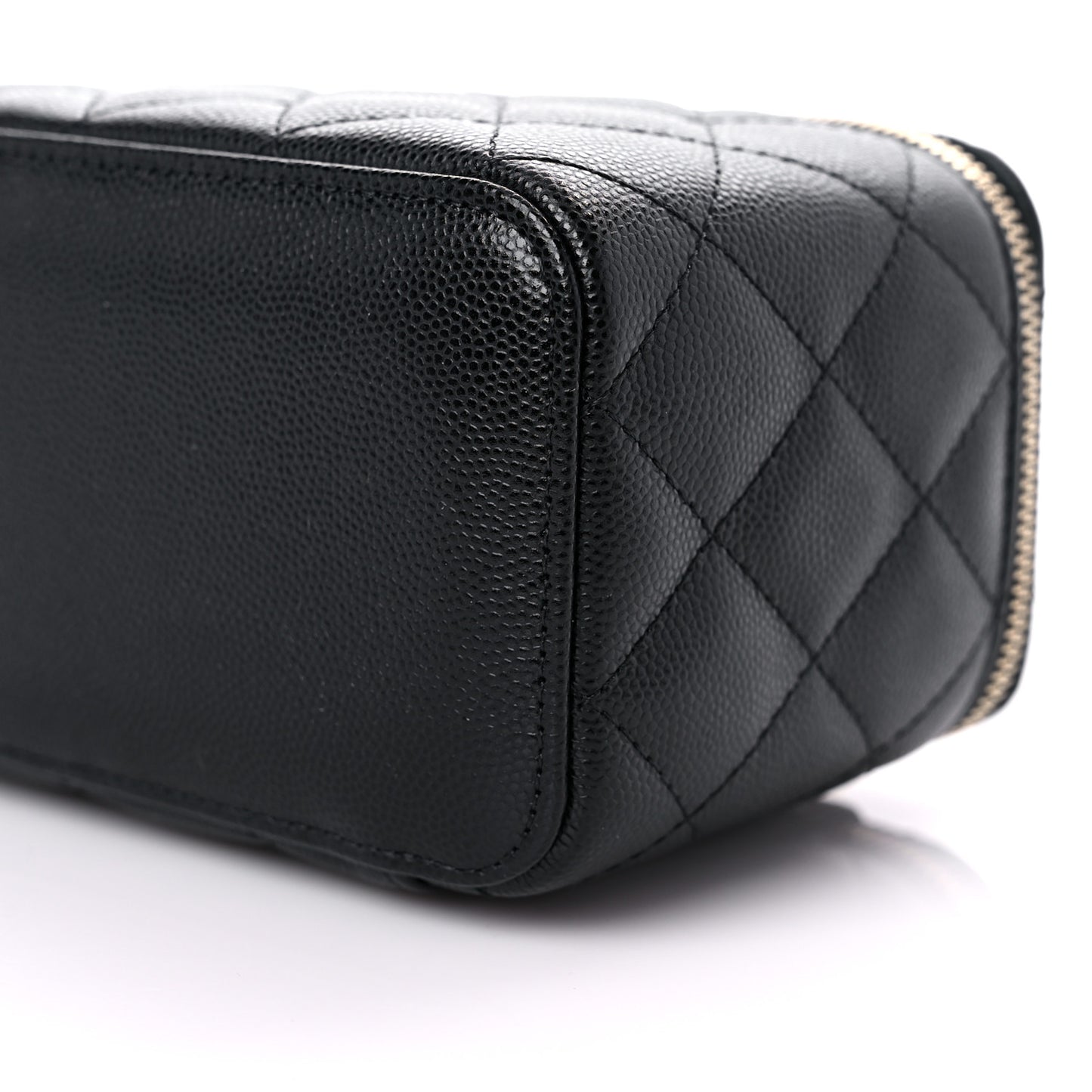 Caviar Quilted Small Vanity Case With Chain Black