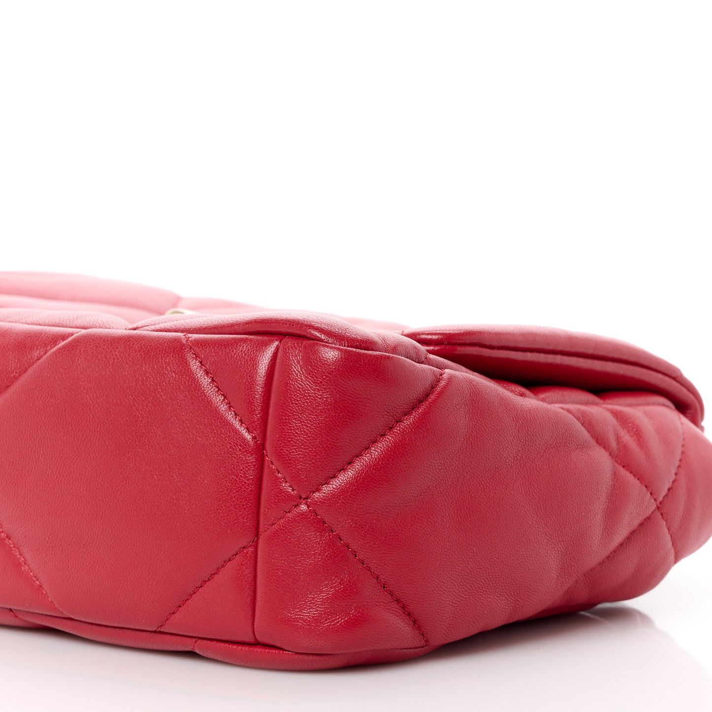 Goatskin Quilted Medium Chanel 19 Flap Red