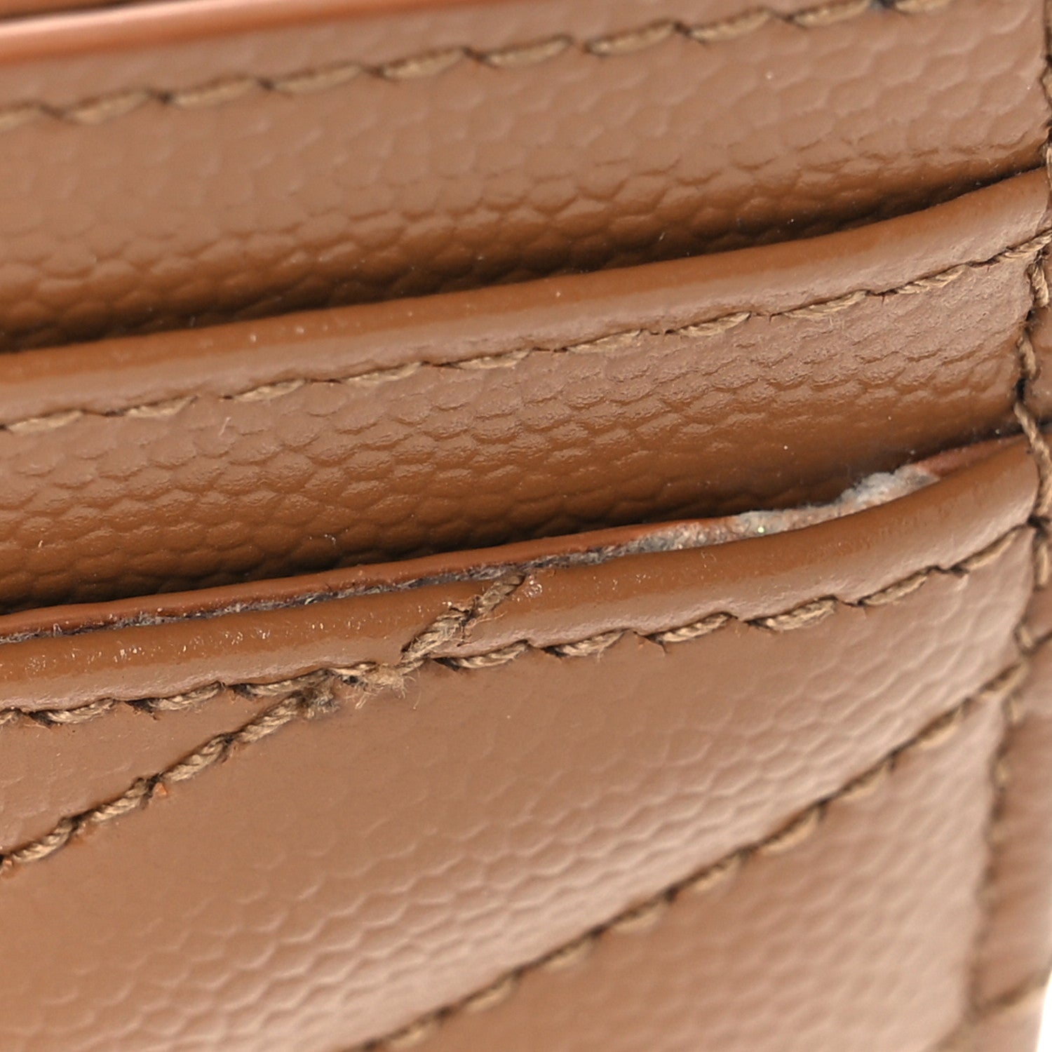 Saint Laurent Grain De Poudre Matelasse Chevron Monogram Credit Card Case Natural Dark 10 of 10