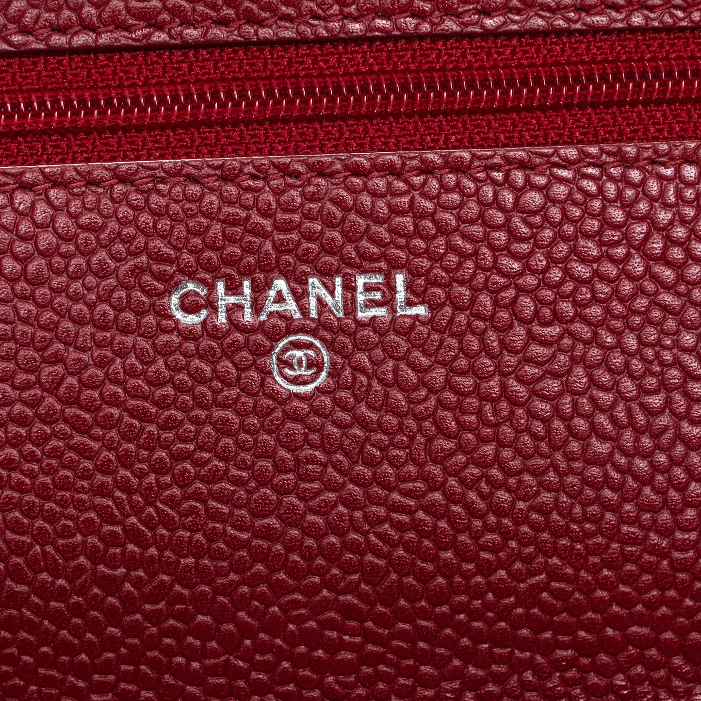 Caviar Quilted Wallet On Chain WOC Red