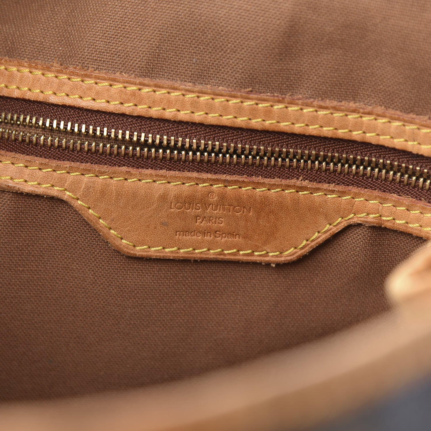 Louis Vuitton Monogram Batignolles Horizontal 6 of 21