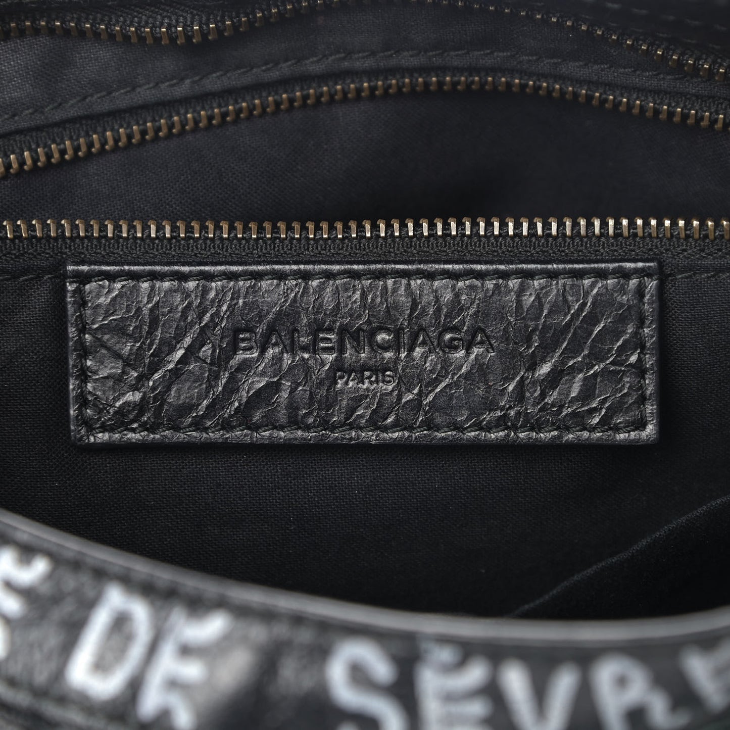 Agneau Graffiti All Over Classic Hardware S City Black Multicolor