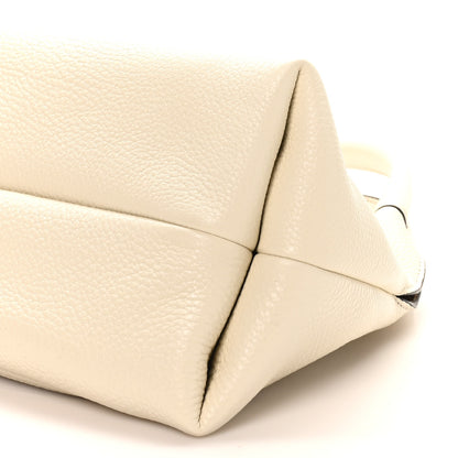 Gucci Grained Calfskin Softbit Medium Shoulder Bag White 9 of 9