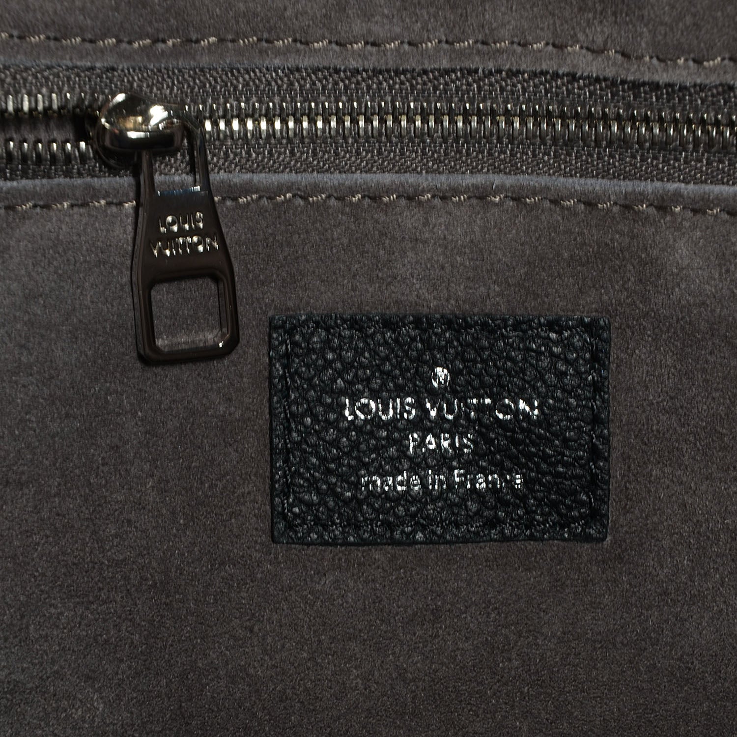 Louis Vuitton Veau Cachemire Soft Lockit MM Black 6 of 8