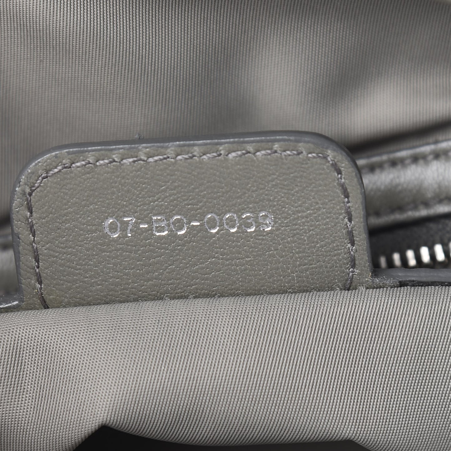 Nylon Cannage Medium Charming Lock Grey