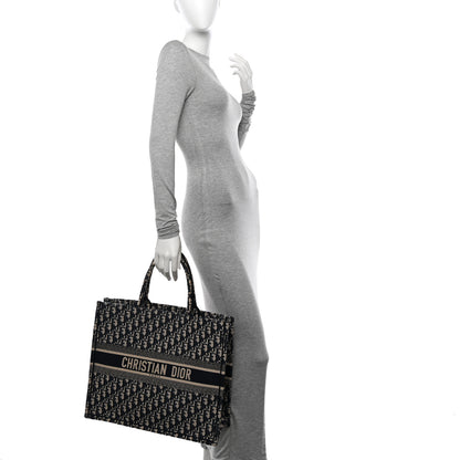 Christian Dior Oblique Large Book Tote Blue Multicolor 2 of 14