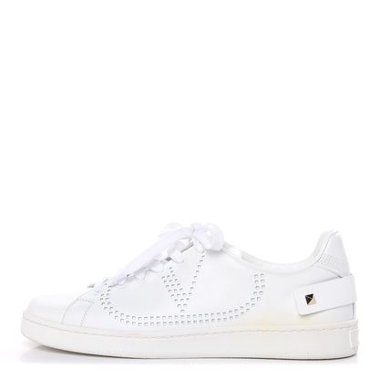 Valentino Garavani Calfskin Womens Backnet Sneakers 39 White 1 of 10