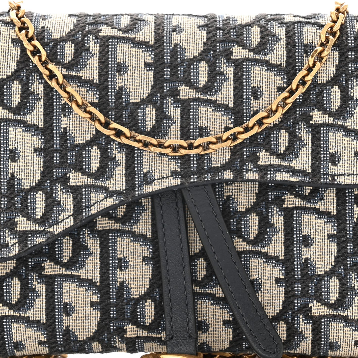Oblique Saddle Chain Long Wallet Blue