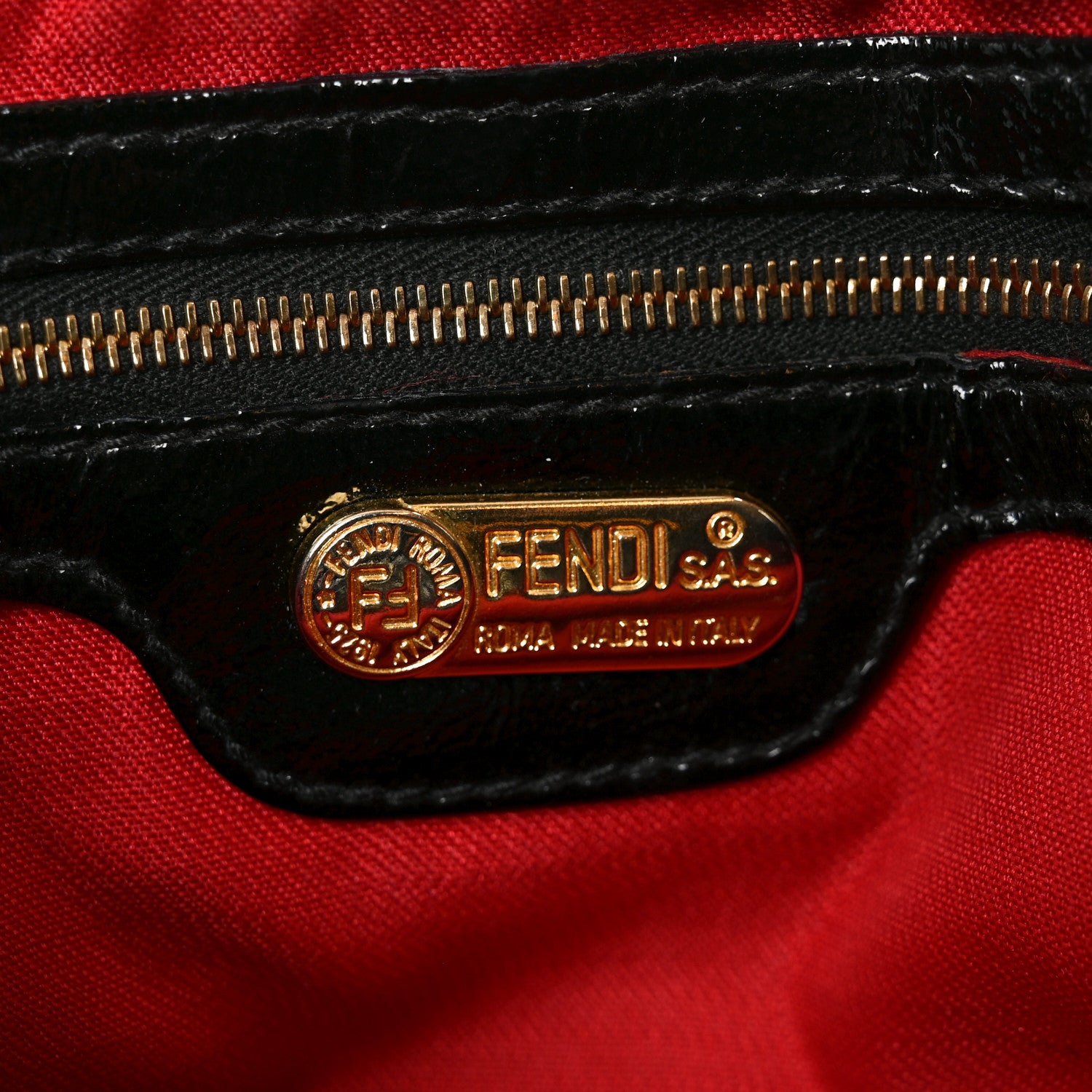 Fendi Patent Mama Baguette Black 6 of 10