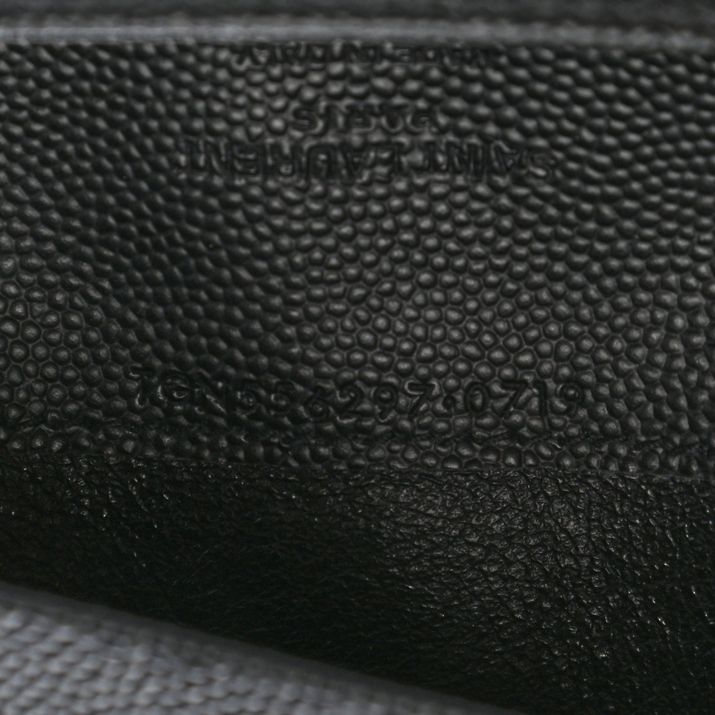 Grain De Poudre Foldover Logo Wallet Black