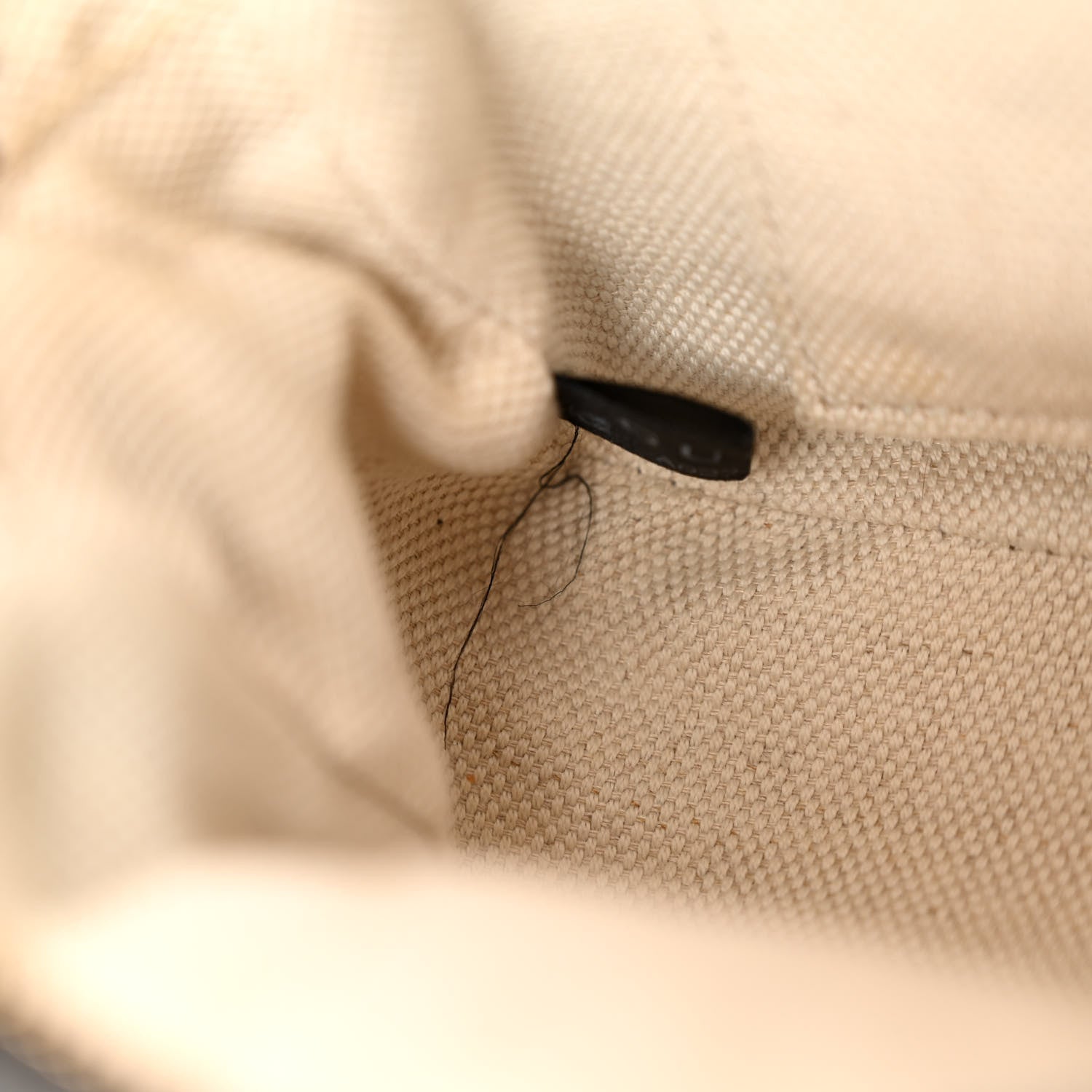 Gucci Pebbled Calfskin Small Soho Disco Bag Black 13 of 13