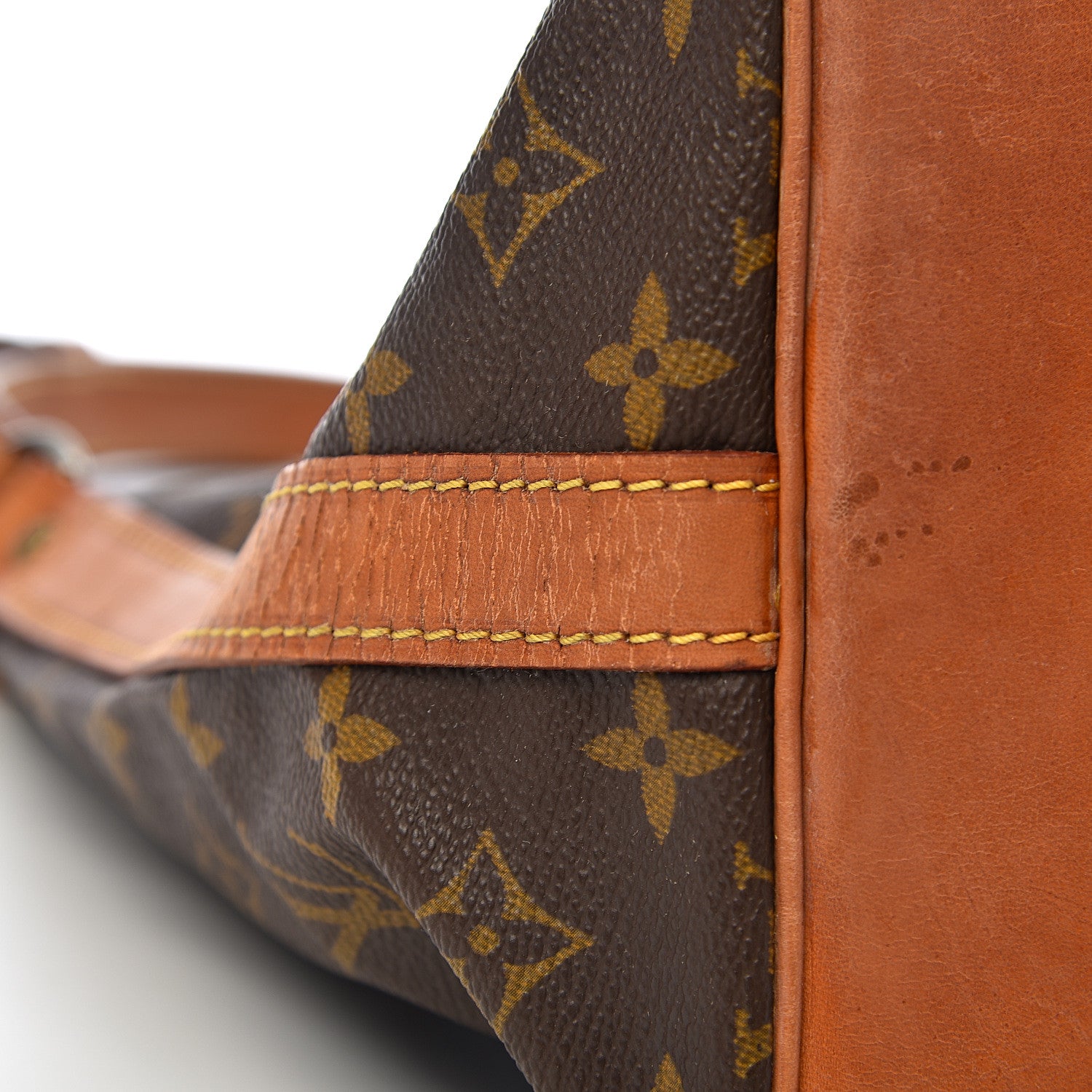 Louis Vuitton Monogram Petit Noe 13 of 16