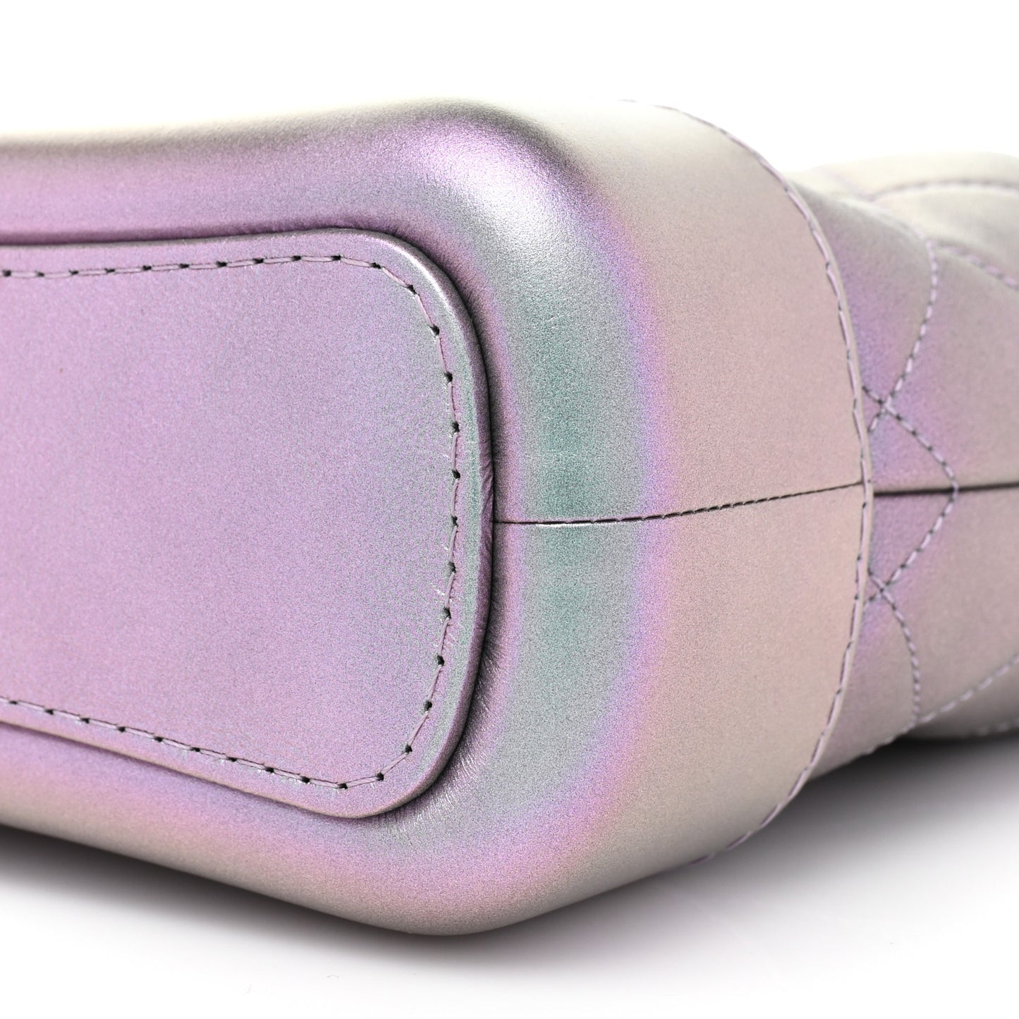 Iridescent Lambskin Calfskin Quilted Small Gabrielle Hobo Light Purple