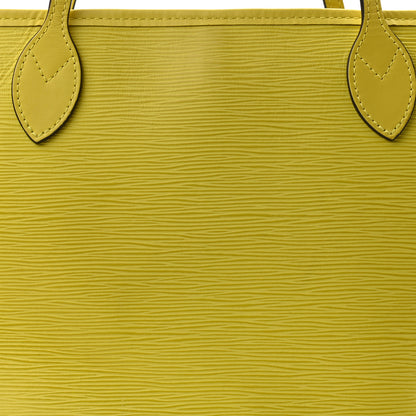 Louis Vuitton Epi Neverfull MM Pistache 7 of 13