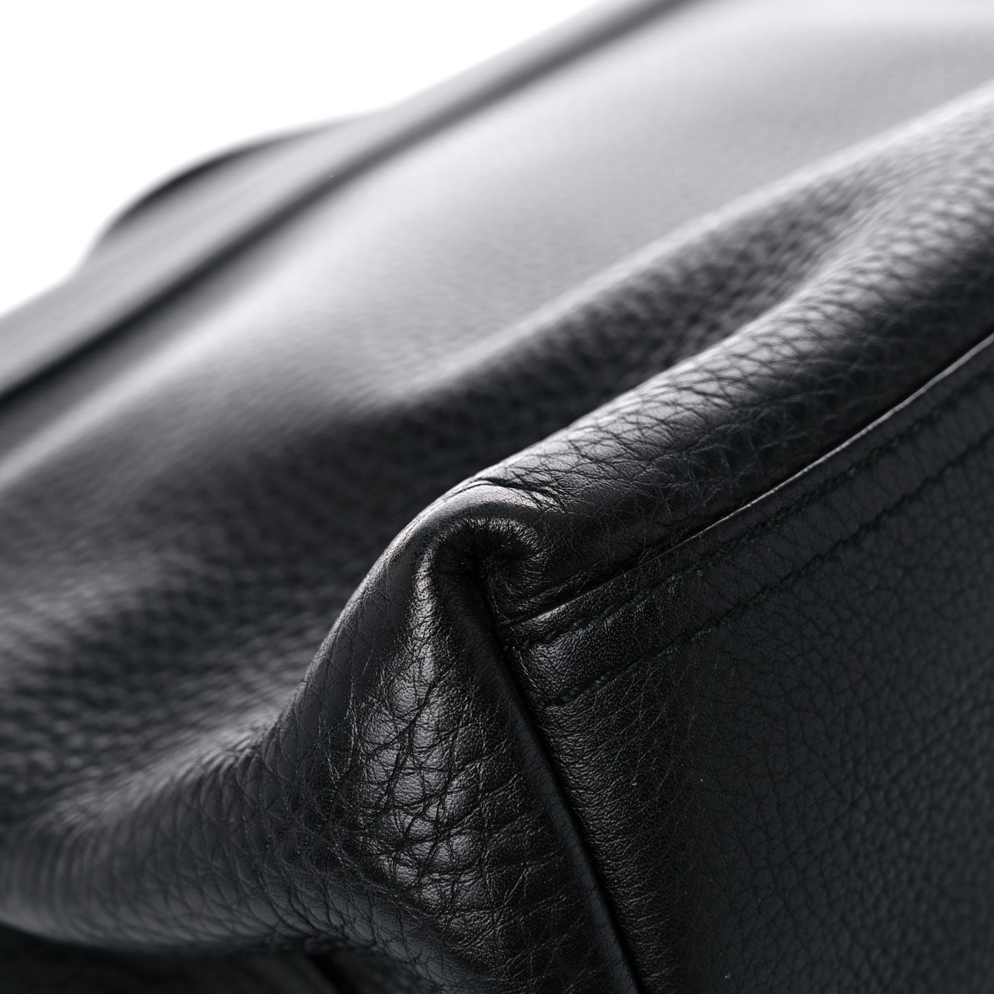 Calfskin Large GG Marmont Shoulder Bag Black