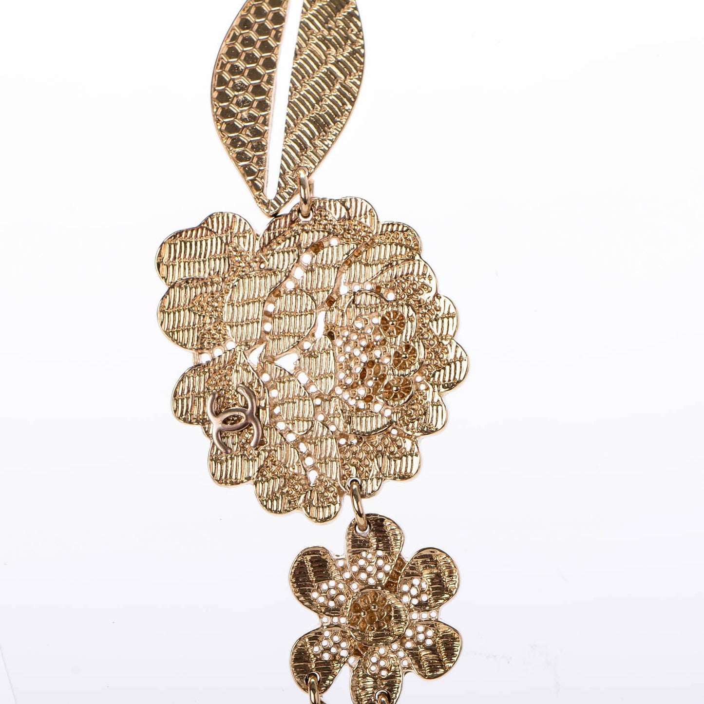 Pearl Camellia Necklace Gold