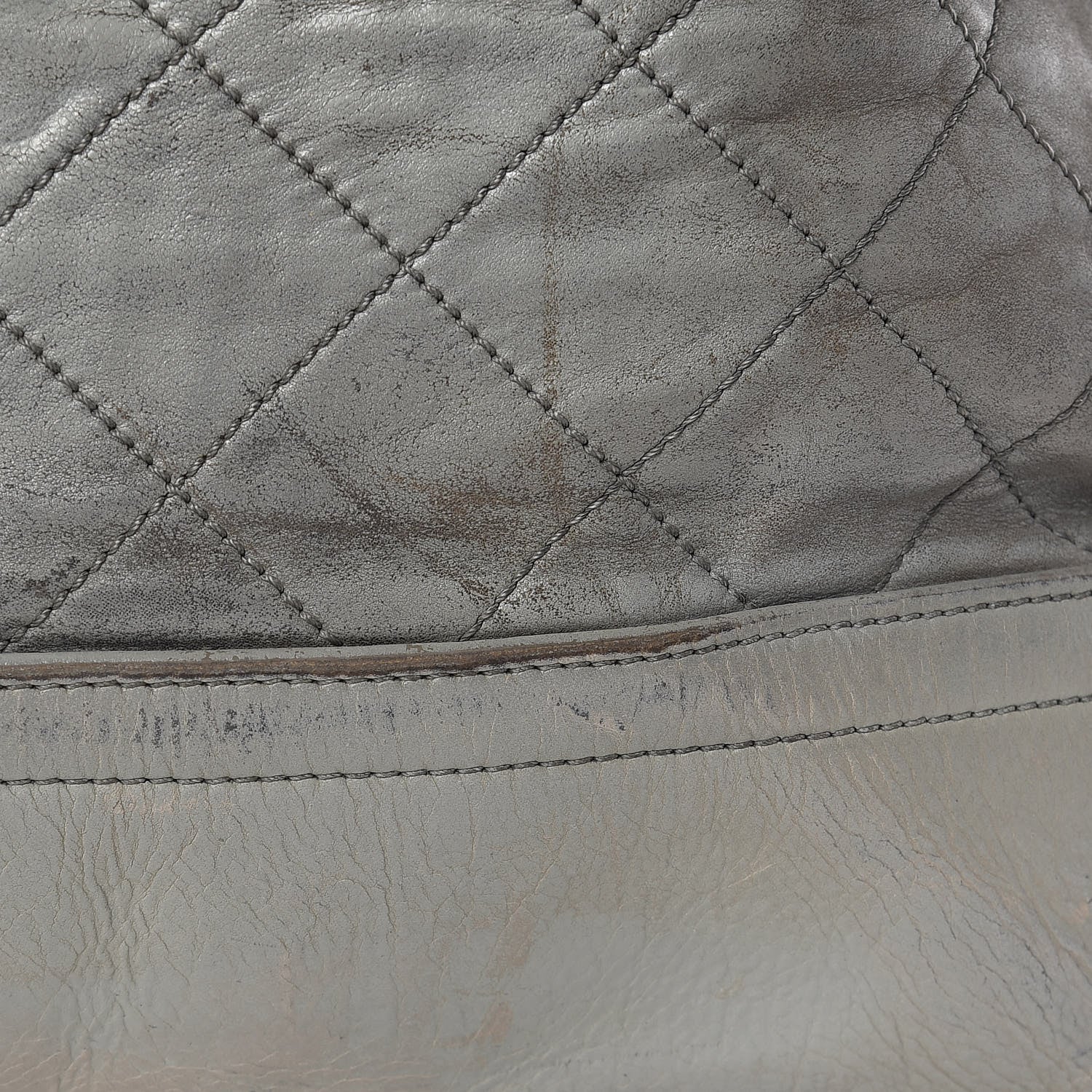 Chanel Iridescent Calfskin VIP Shopping Tote Grey 28 of 34