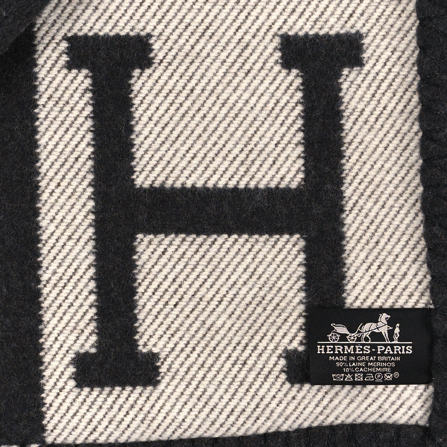 Hermes Wool Cashmere Avalon III Blanket Ecru Black 3 of 3
