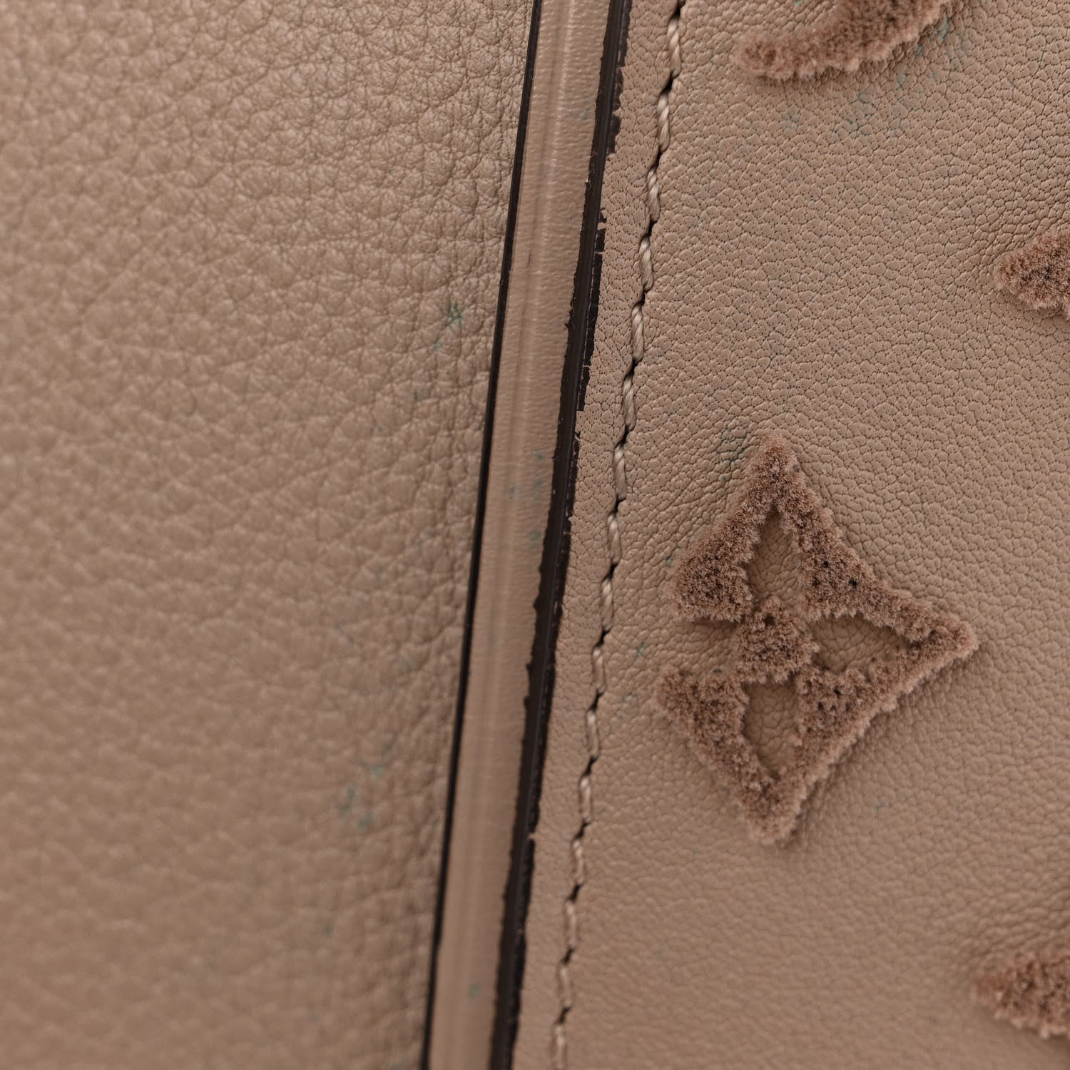 Louis Vuitton Veau Cachemire Tote W PM Galet 14 of 14