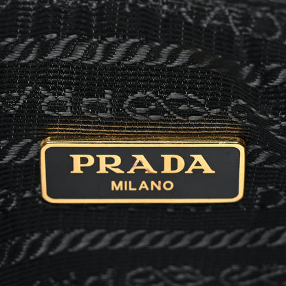 Prada Saffiano Lux Re-Edition 2005 Shoulder Bag Smeraldo 6 of 12