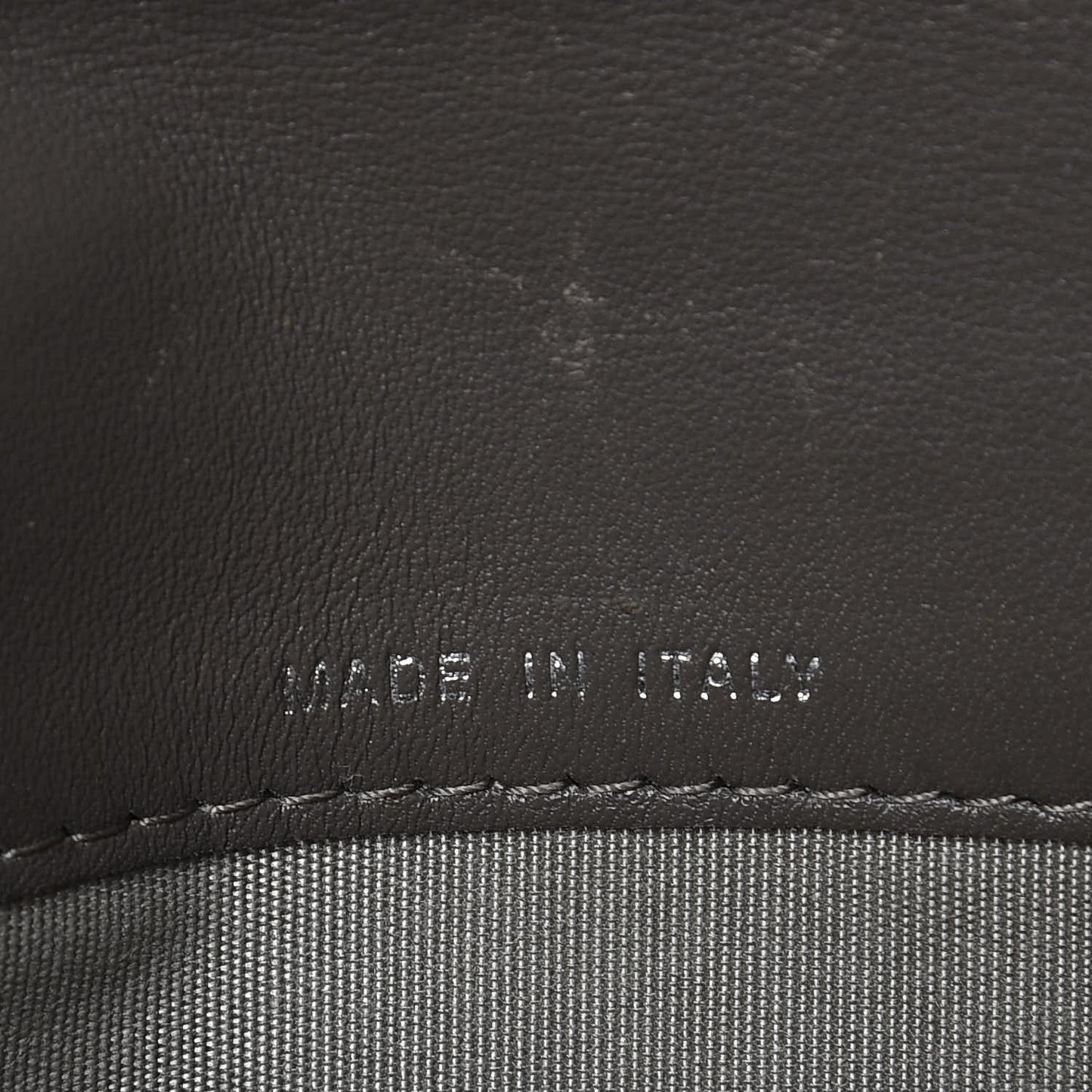 Caviar Timeless CC Yen Wallet Grey