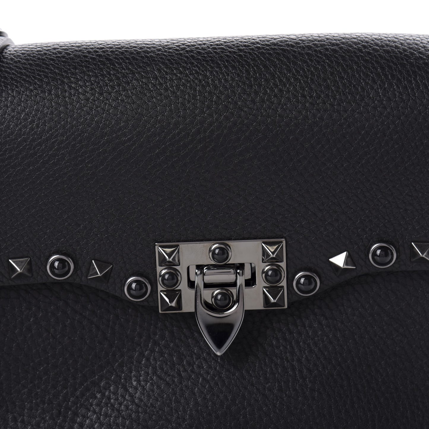 Pebbled Calfskin Onyx Medium Rockstud Rolling Flap Saddle Bag Black