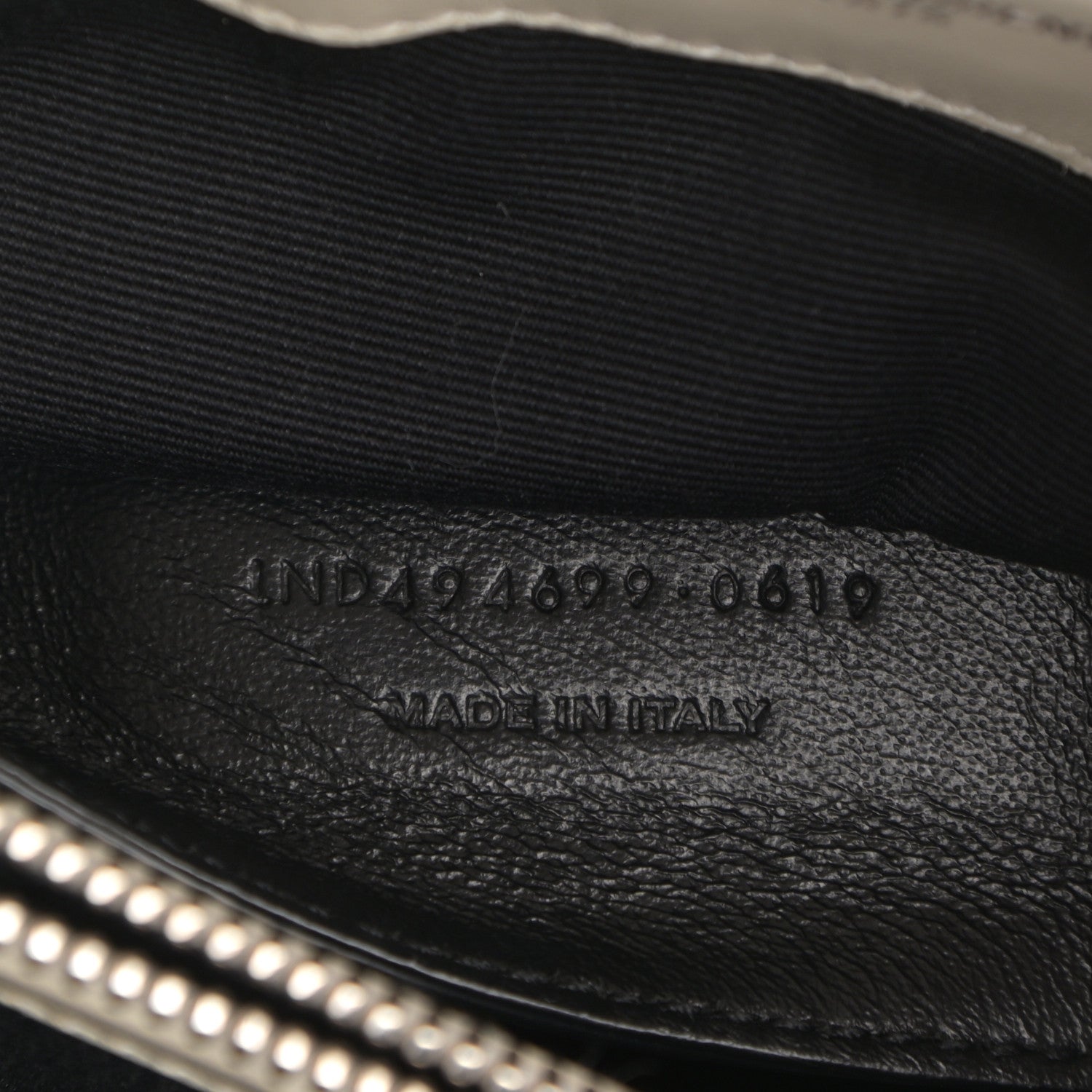 Saint Laurent Calfskin Y Quilted Monogram Small Loulou Chain Satchel Crema Soft 7 of 12