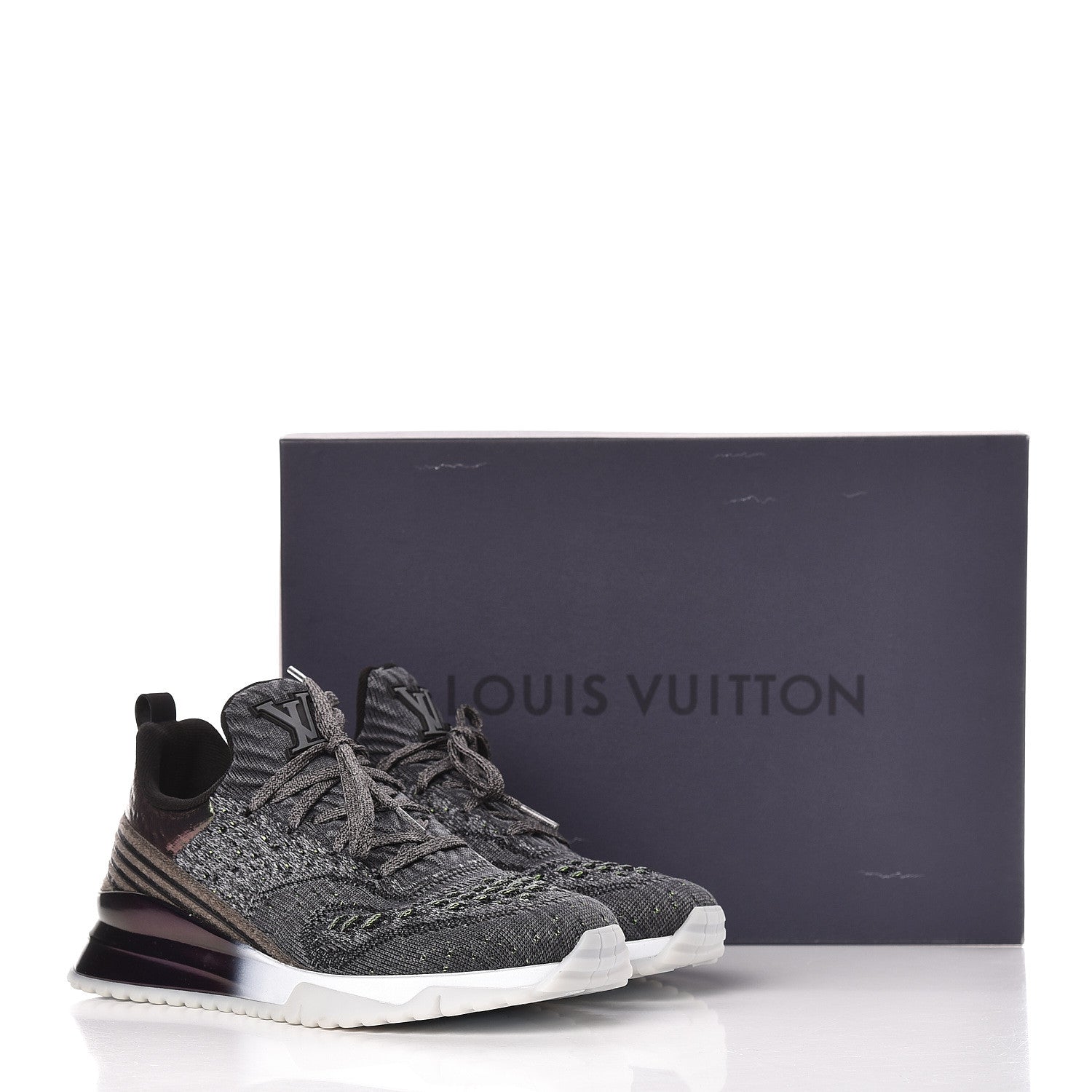 Louis Vuitton Technical Knit V.N.R Sneakers 5 Gris 11 of 11