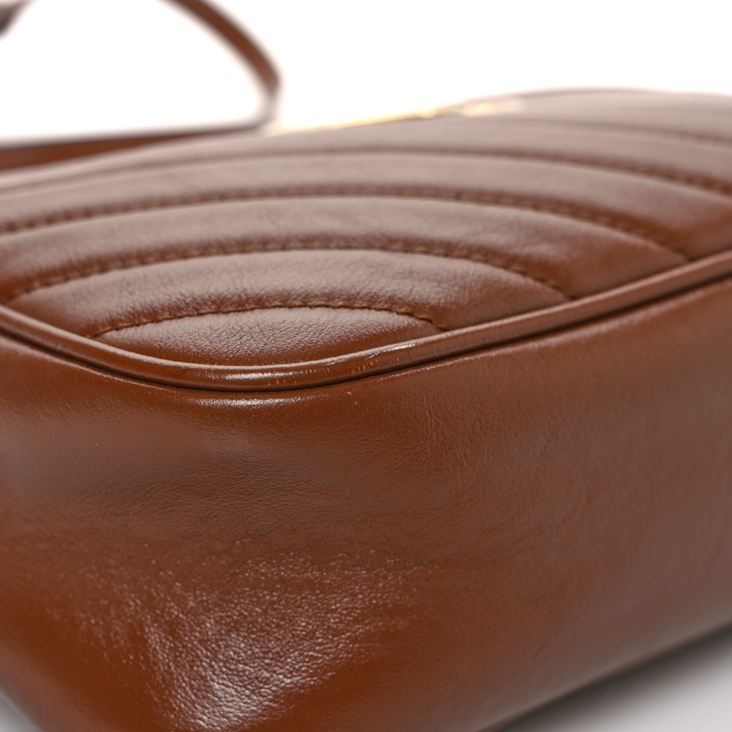 Glazed Calfskin Matelasse Diagonal Small GG Marmont Chain Shoulder Bag Cuir