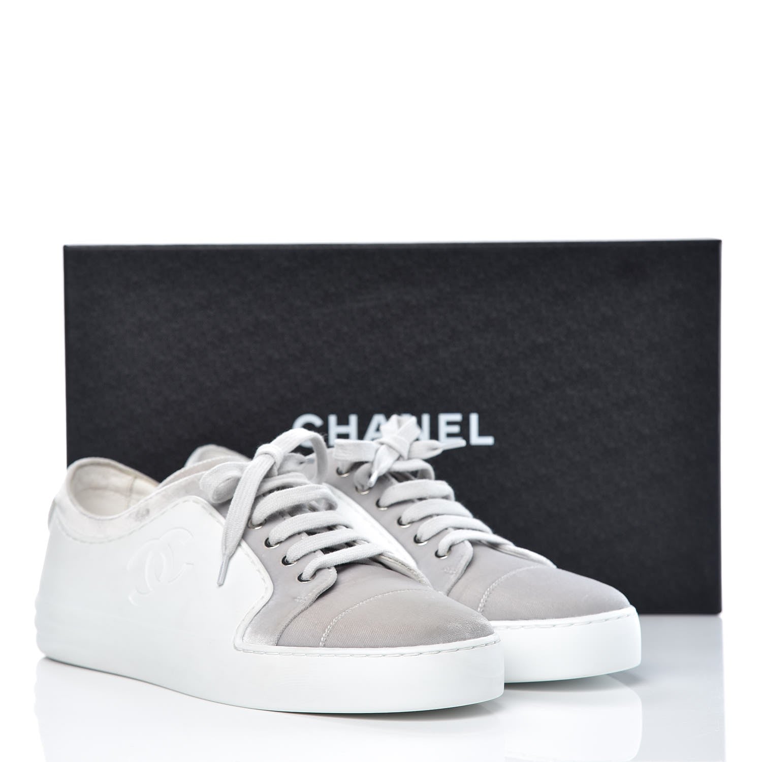 Chanel Calfskin Velvet Womens CC Sneakers 40.5 White Silver 10 of 10