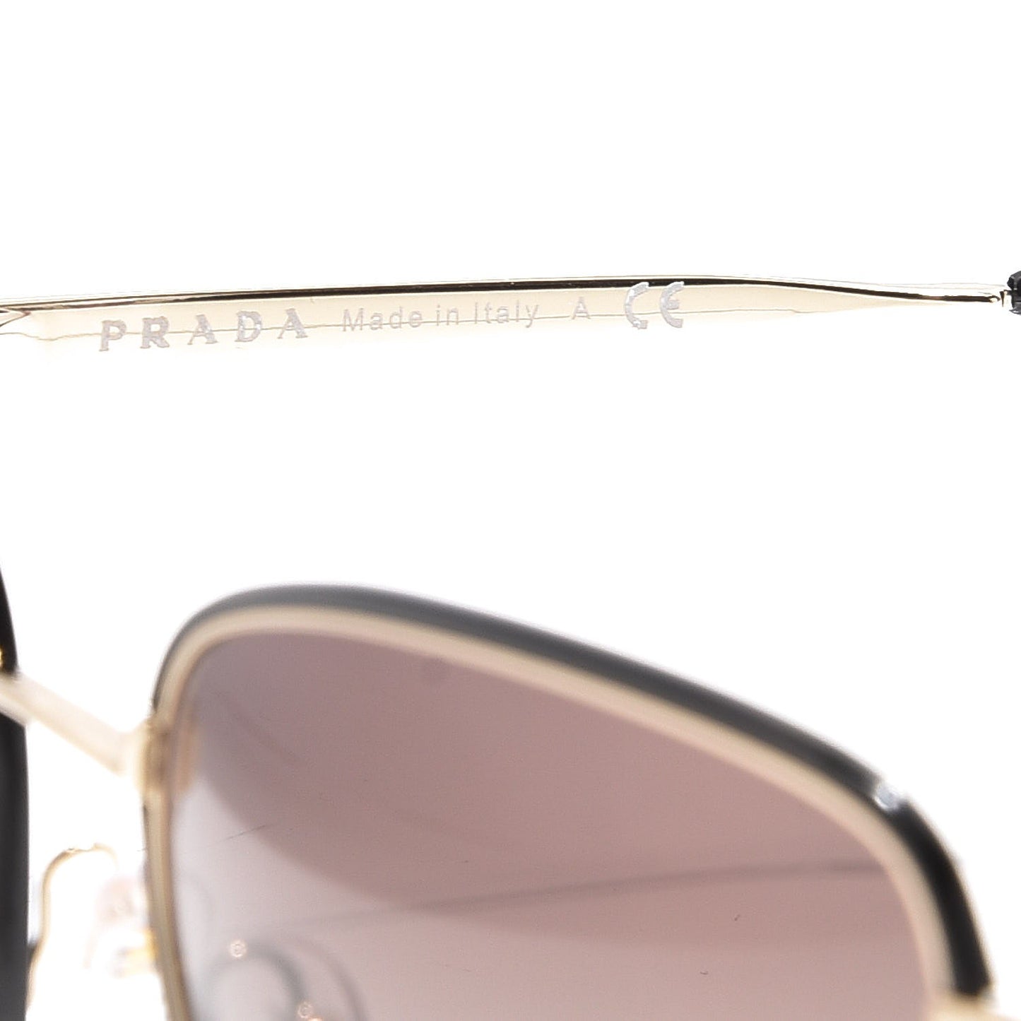 Gradient Sunglasses SPR 52S Black