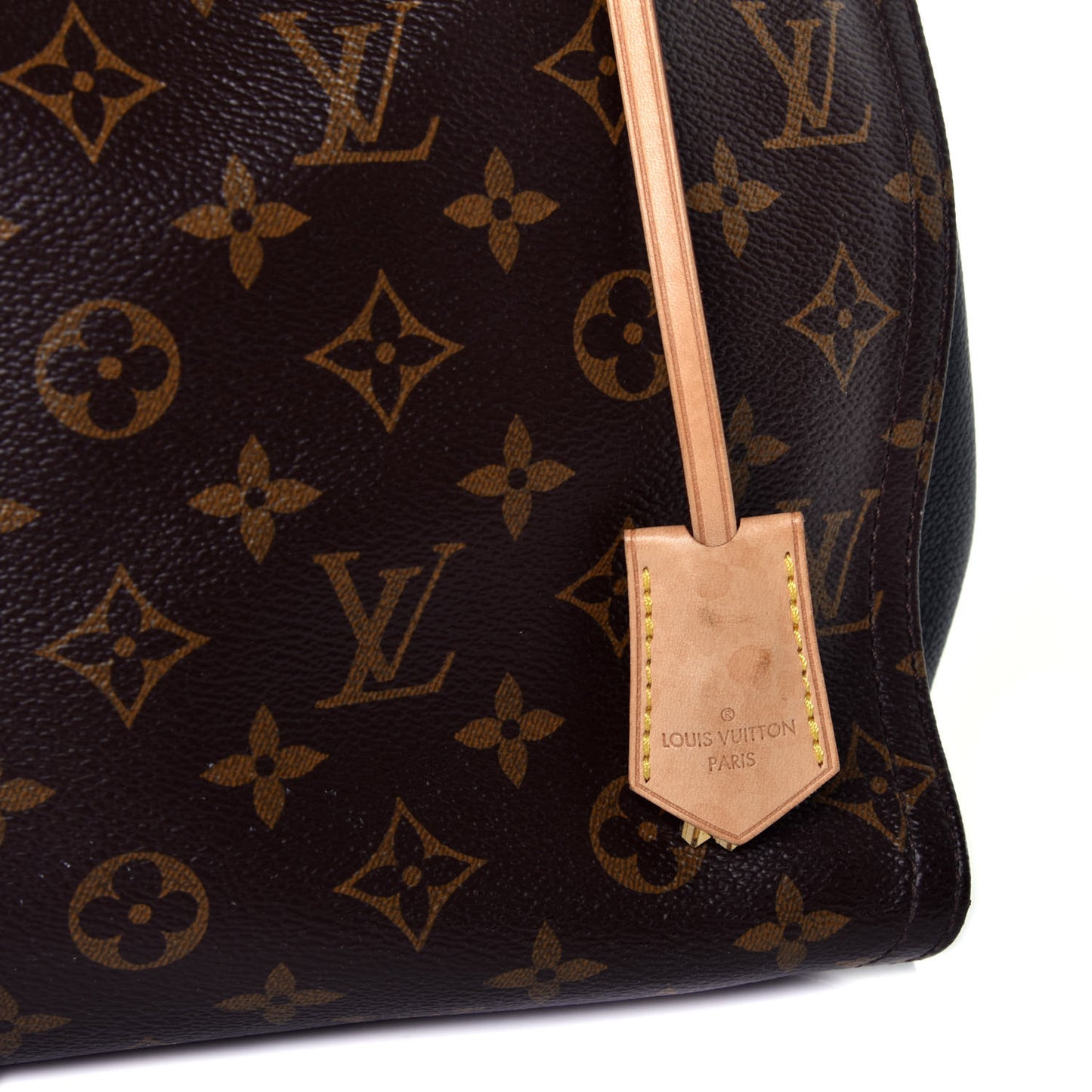 Monogram Gaia Black