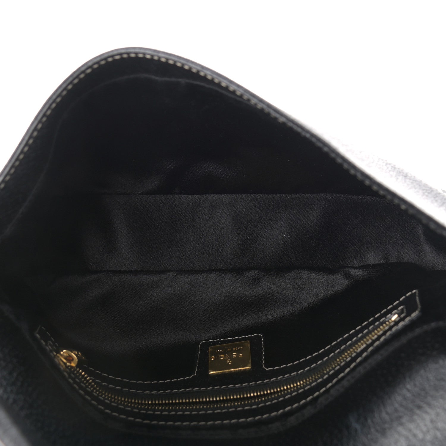 Fendi Pebbled Calfskin Baguette Black 5 of 13