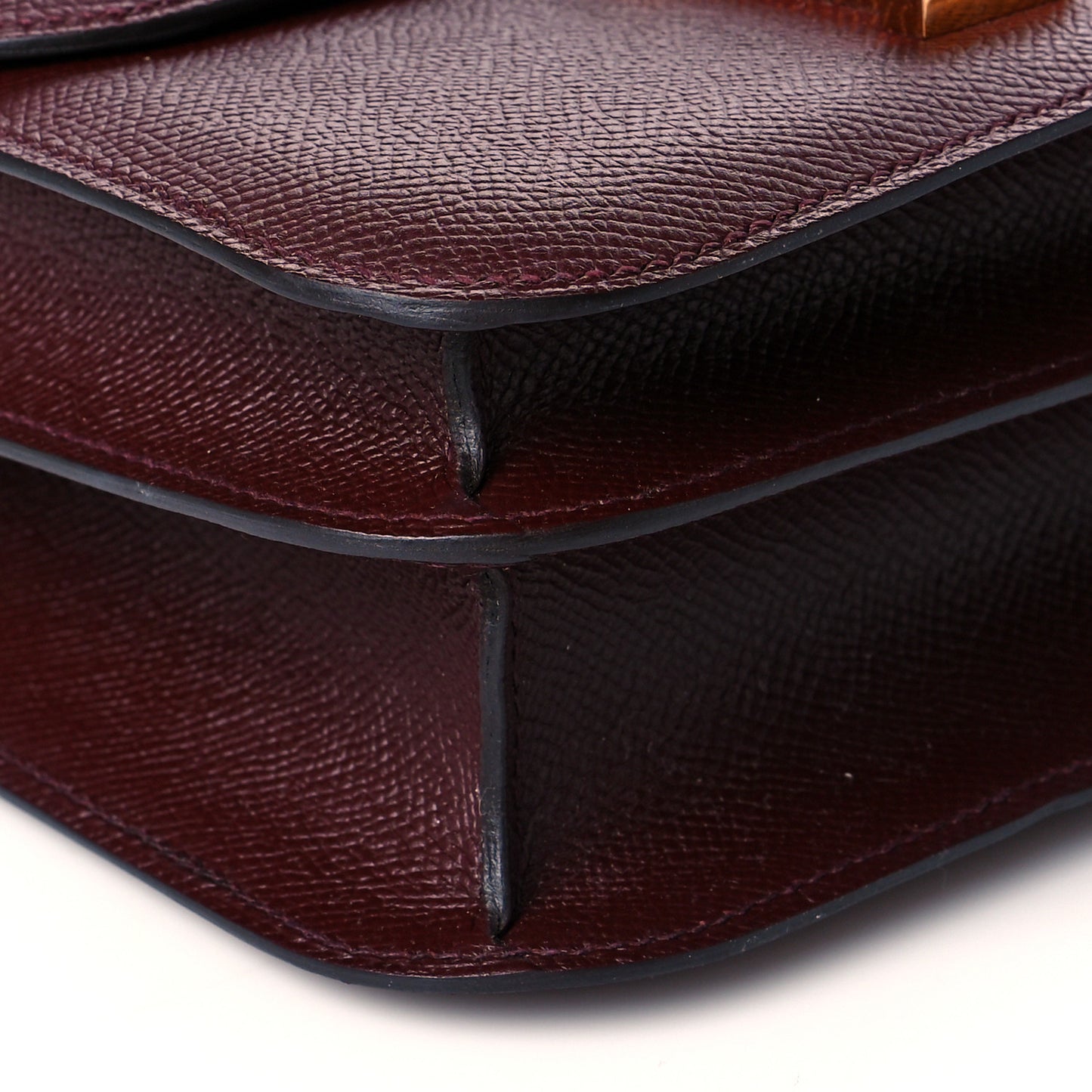 Epsom Constance 24 Bordeaux