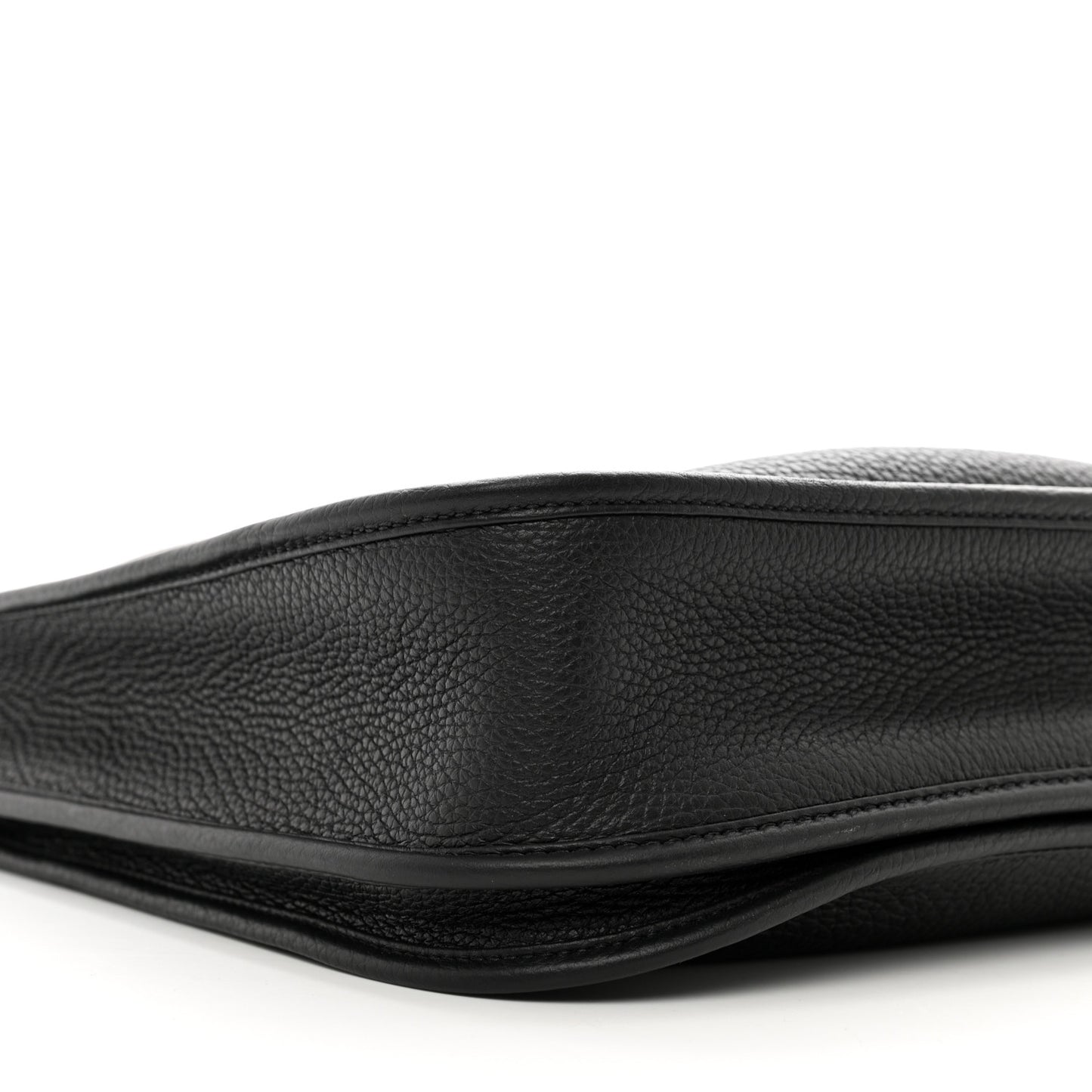 Taurillon Clemence Evelyne III PM Black