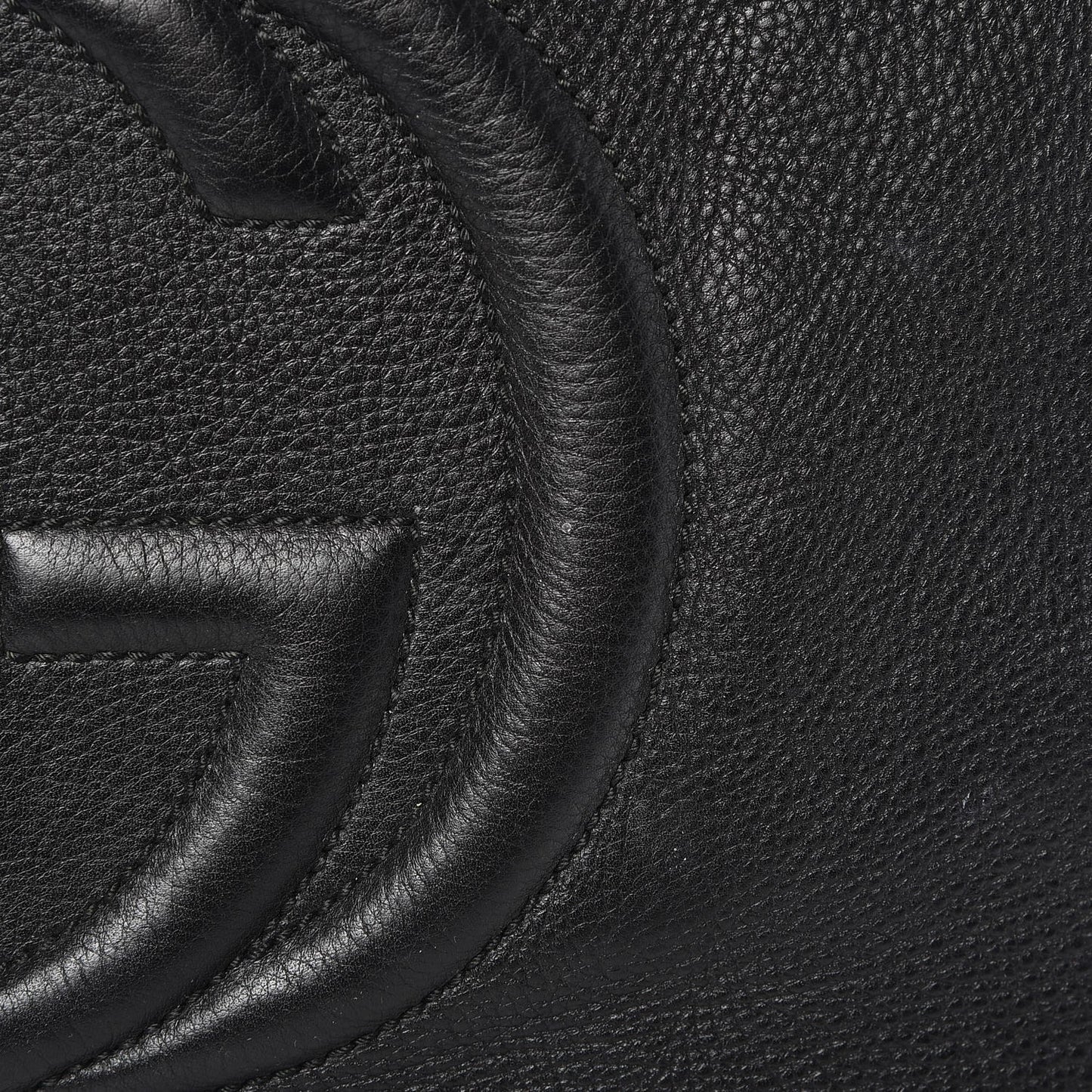 Pebbled Calfskin Medium Soho Chain Shoulder Bag Black