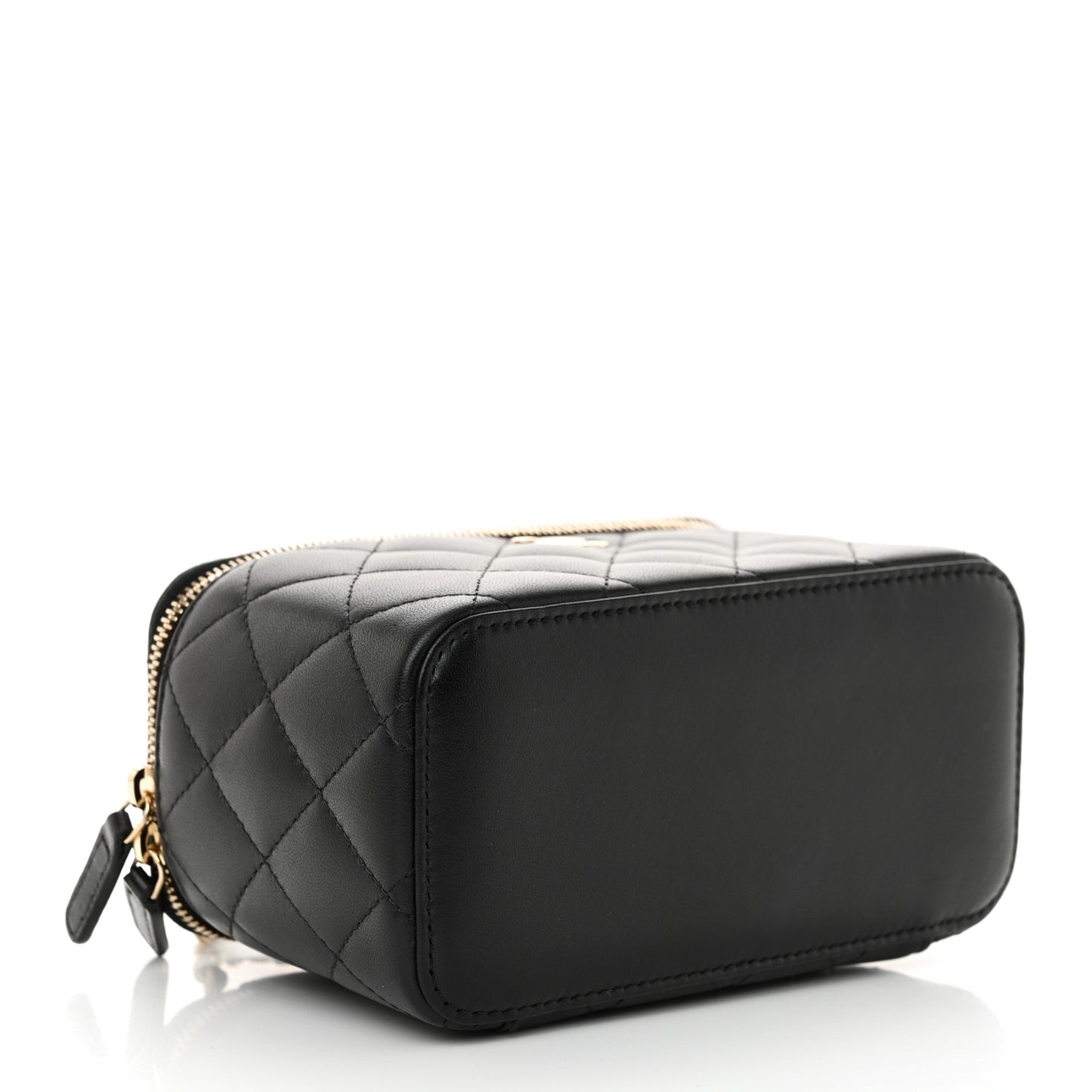 Lambskin Quilted Small Top Handle Vanity Case With Chain Black