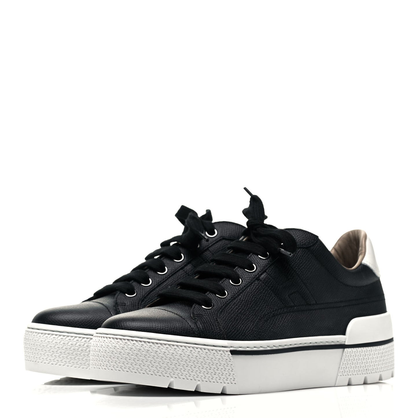Epsom Womens Voltage Sneakers 37.5 Black White