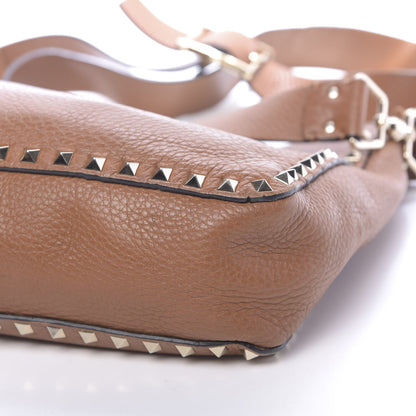 Valentino Garavani Pebbled Calfskin Small Rockstud Flip-Lock Messenger Bag Light Cuir 19 of 20