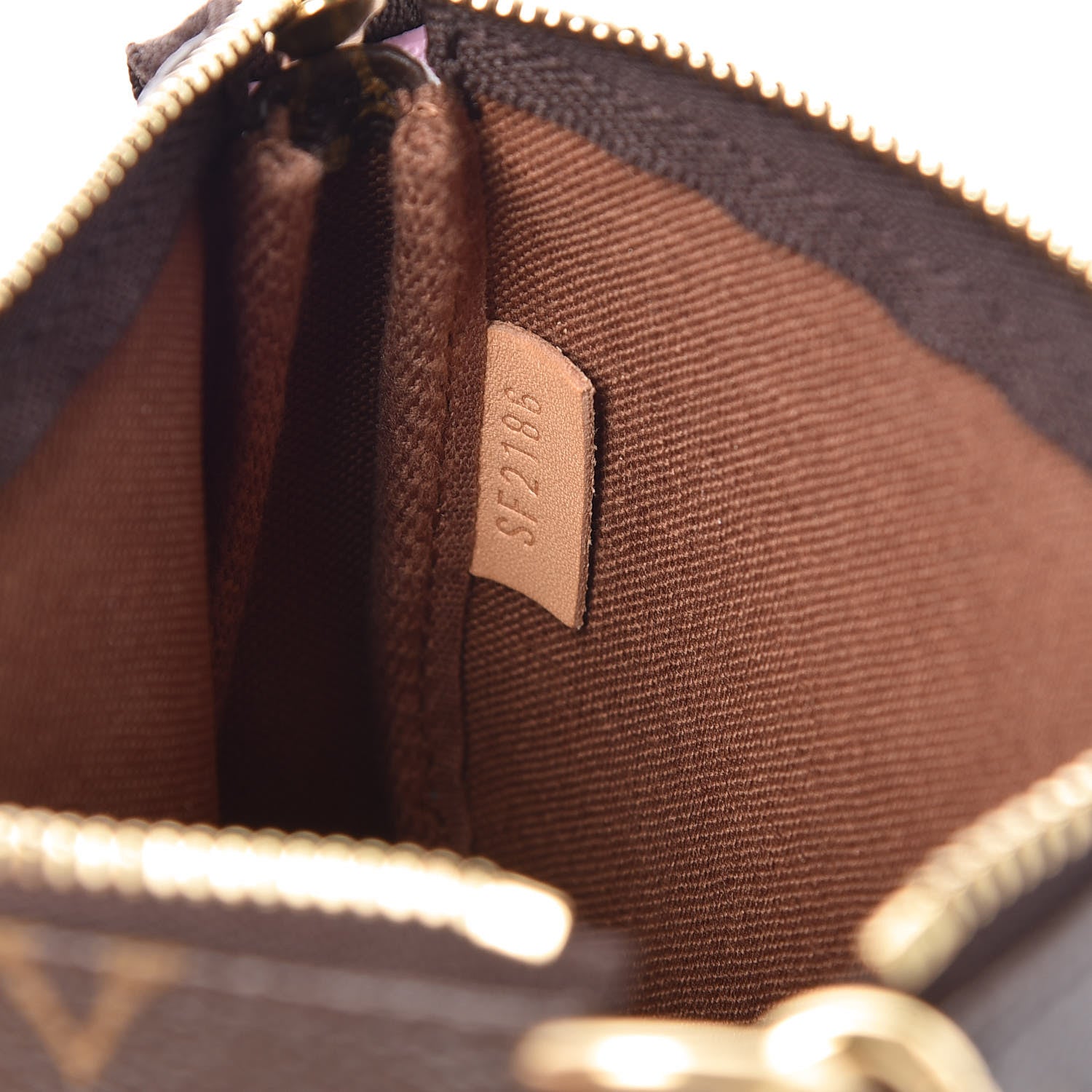 Louis Vuitton Monogram 2016 Christmas Animation Mini Pochette Accessories Rose Ballerine 7 of 8